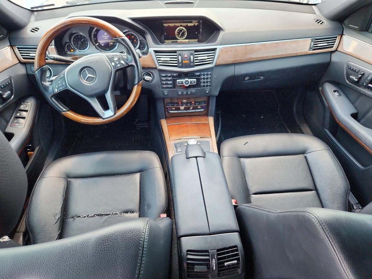 2013 Mercedes-benz E 350 4matic Blue vin: WDDHF8JB2DA687777