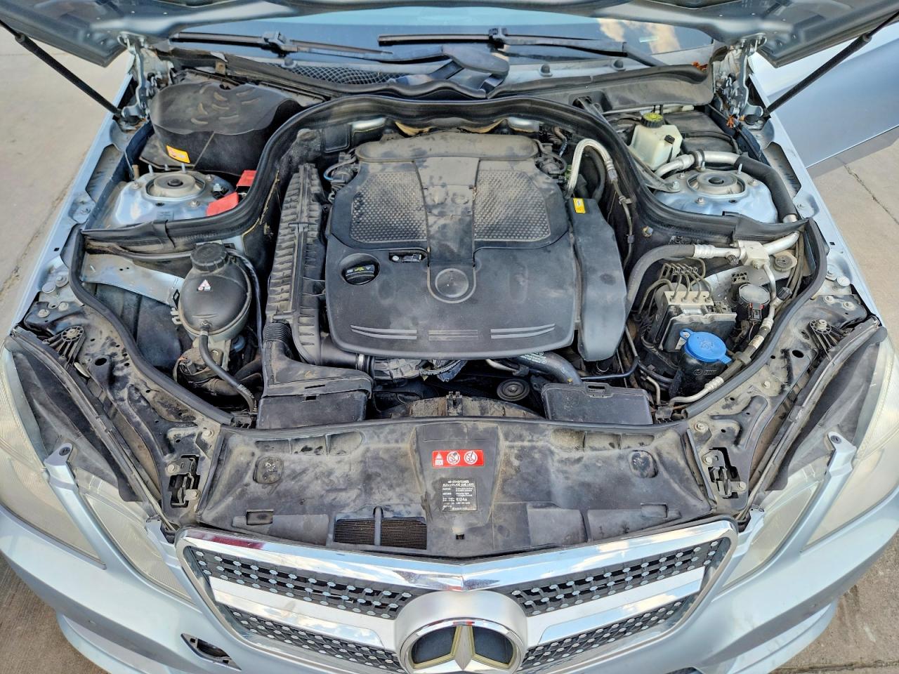 2013 Mercedes-benz E 350 4matic Blue vin: WDDHF8JB2DA687777