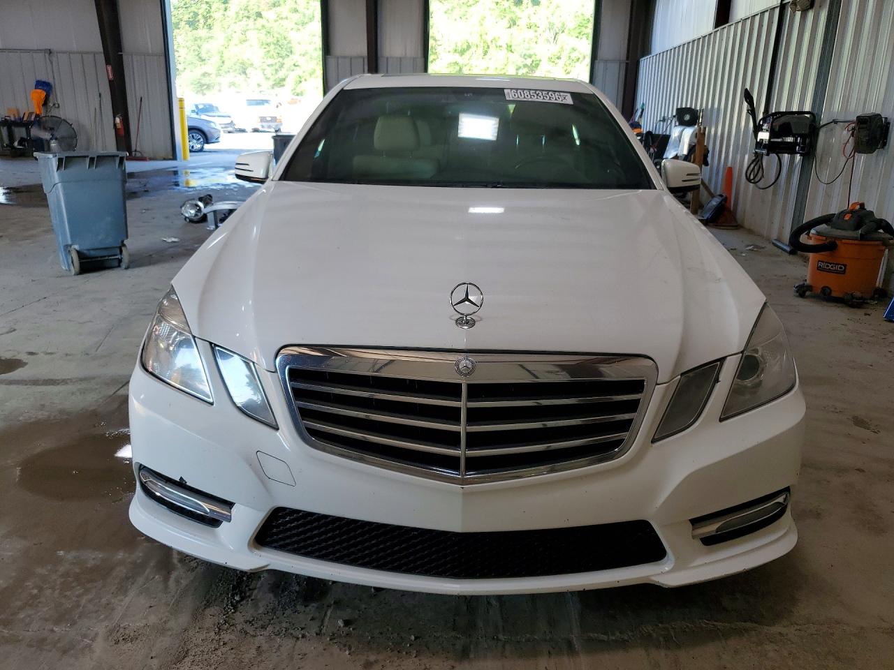 2013 Mercedes-benz E 350 4matic White vin: WDDHF8JB2DA689304