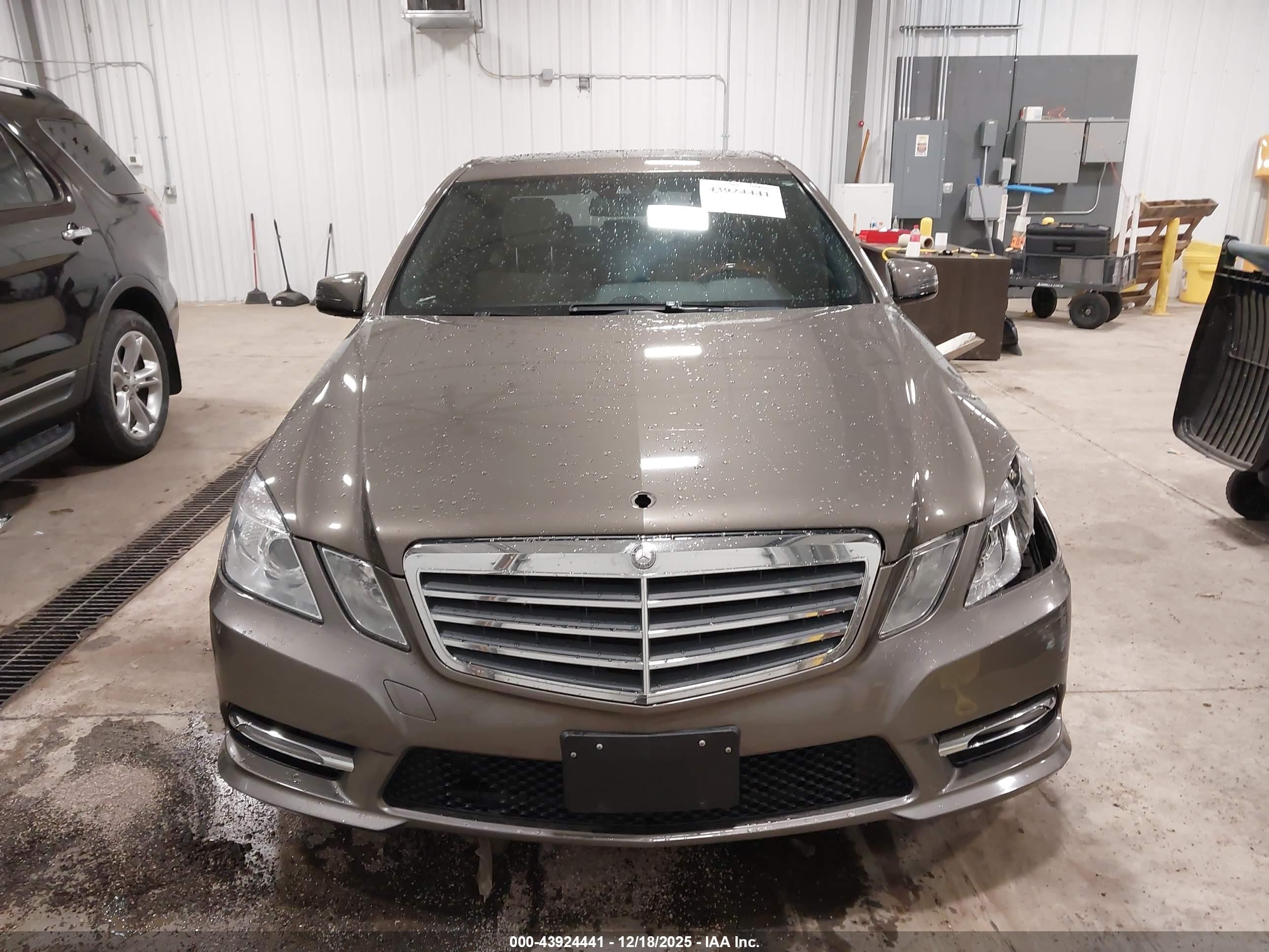 2013 Mercedes-benz E 350 4matic Brown vin: WDDHF8JB2DA738999