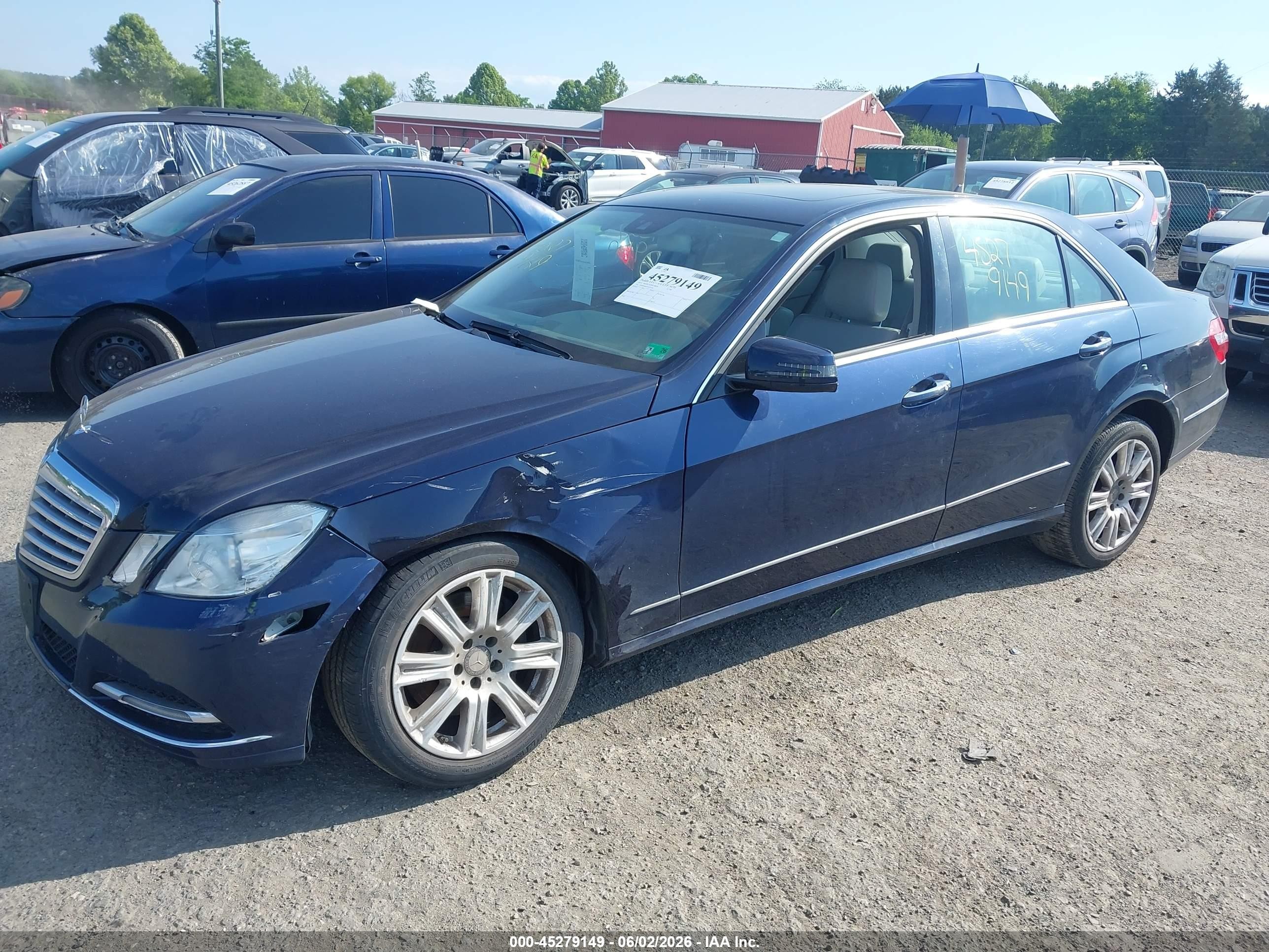 2013 Mercedes-benz E 350 4matic Синий vin: WDDHF8JB2DA743118