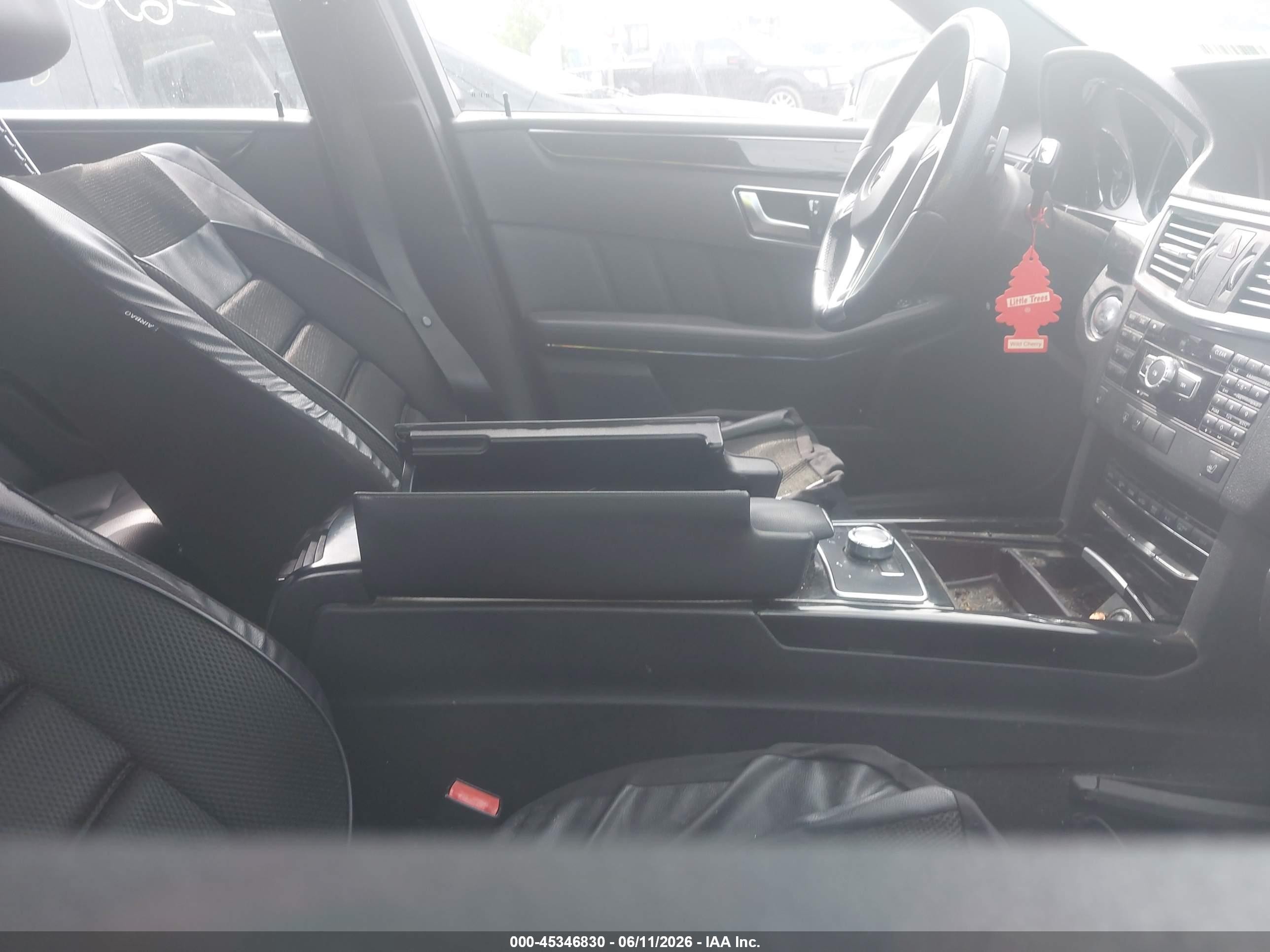 2013 Mercedes-benz E 350 4matic Silver vin: WDDHF8JB2DA744382