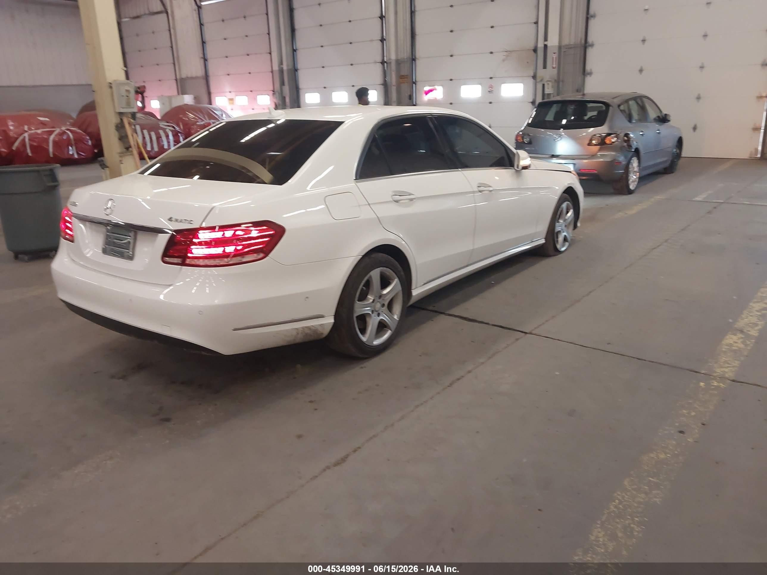 2014 Mercedes-benz E 350 4matic White vin: WDDHF8JB2EA838411