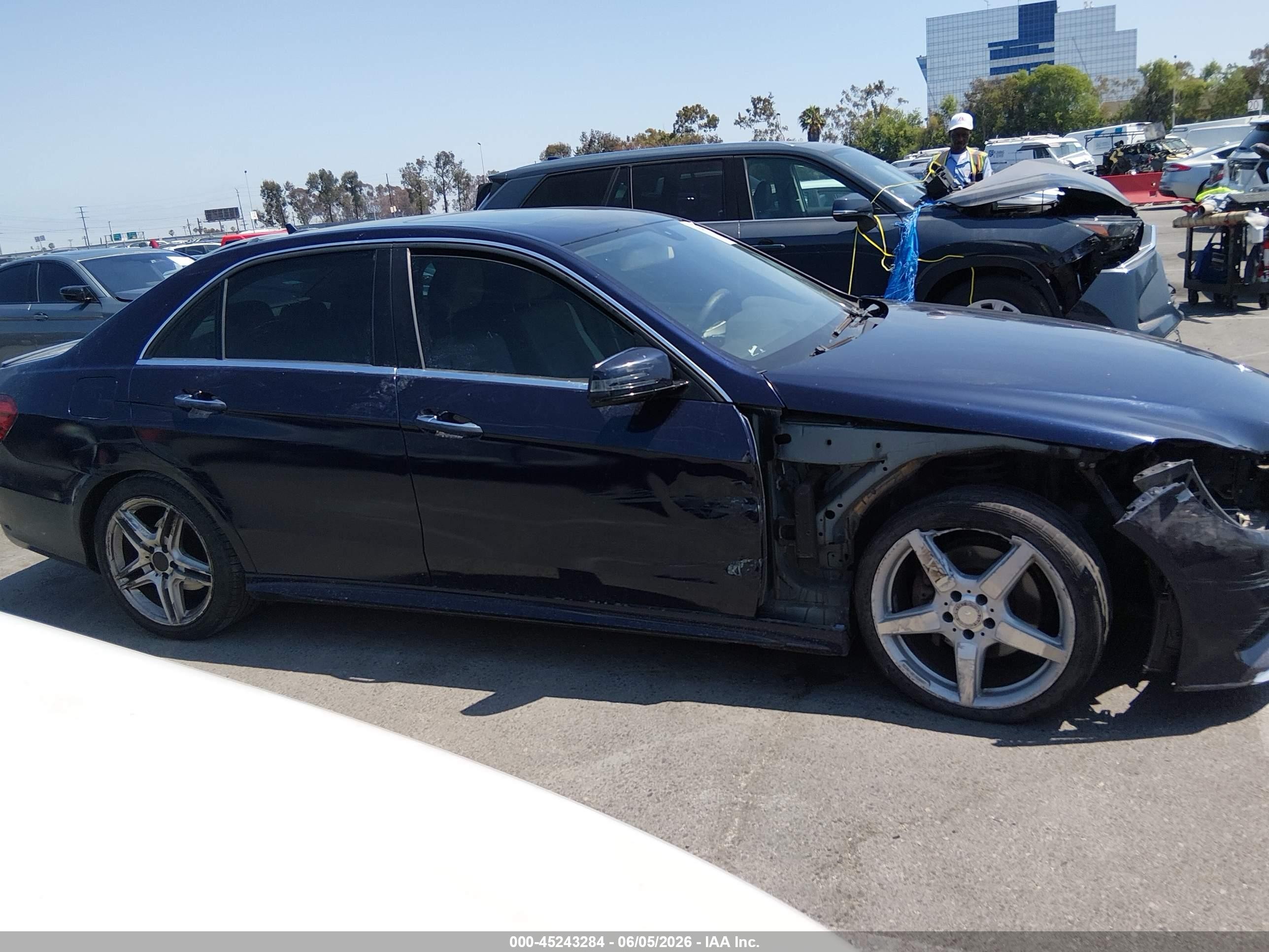 2014 Mercedes-benz E 350 4matic Dark Blue vin: WDDHF8JB2EA889715