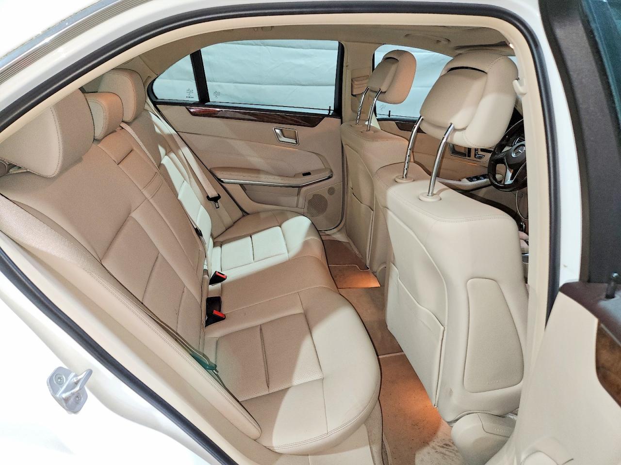 2014 Mercedes-benz E 350 4matic White vin: WDDHF8JB2EB039111