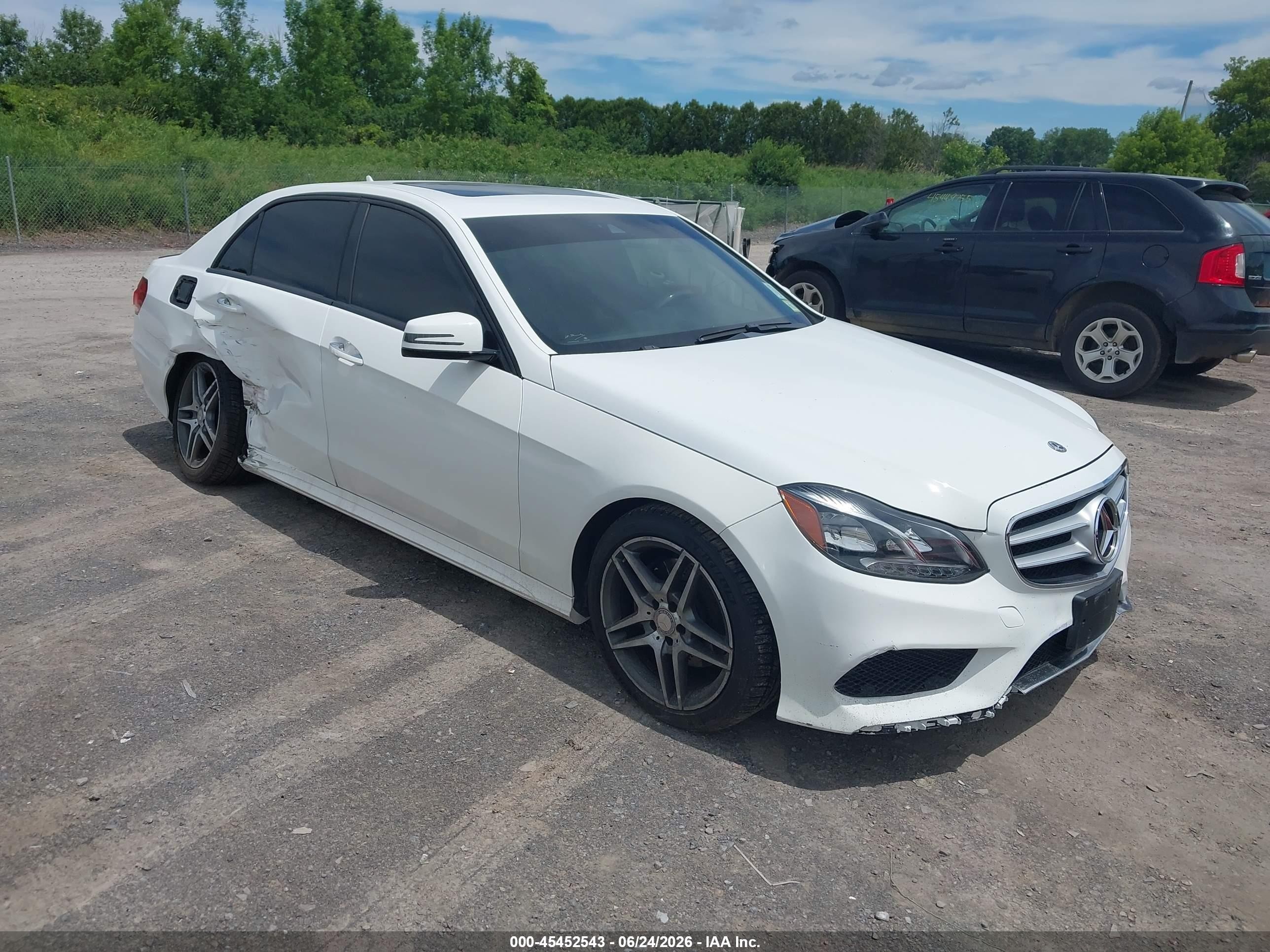 2015 Mercedes-benz E 350 4matic White vin: WDDHF8JB2FB165373