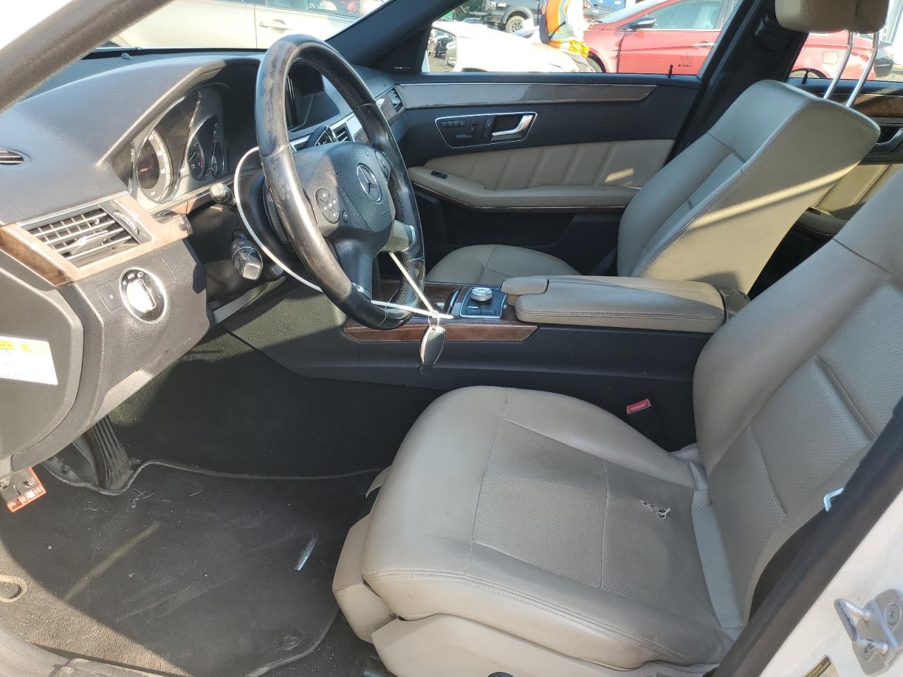 2012 Mercedes-benz E 350 4matic White vin: WDDHF8JB3CA568800