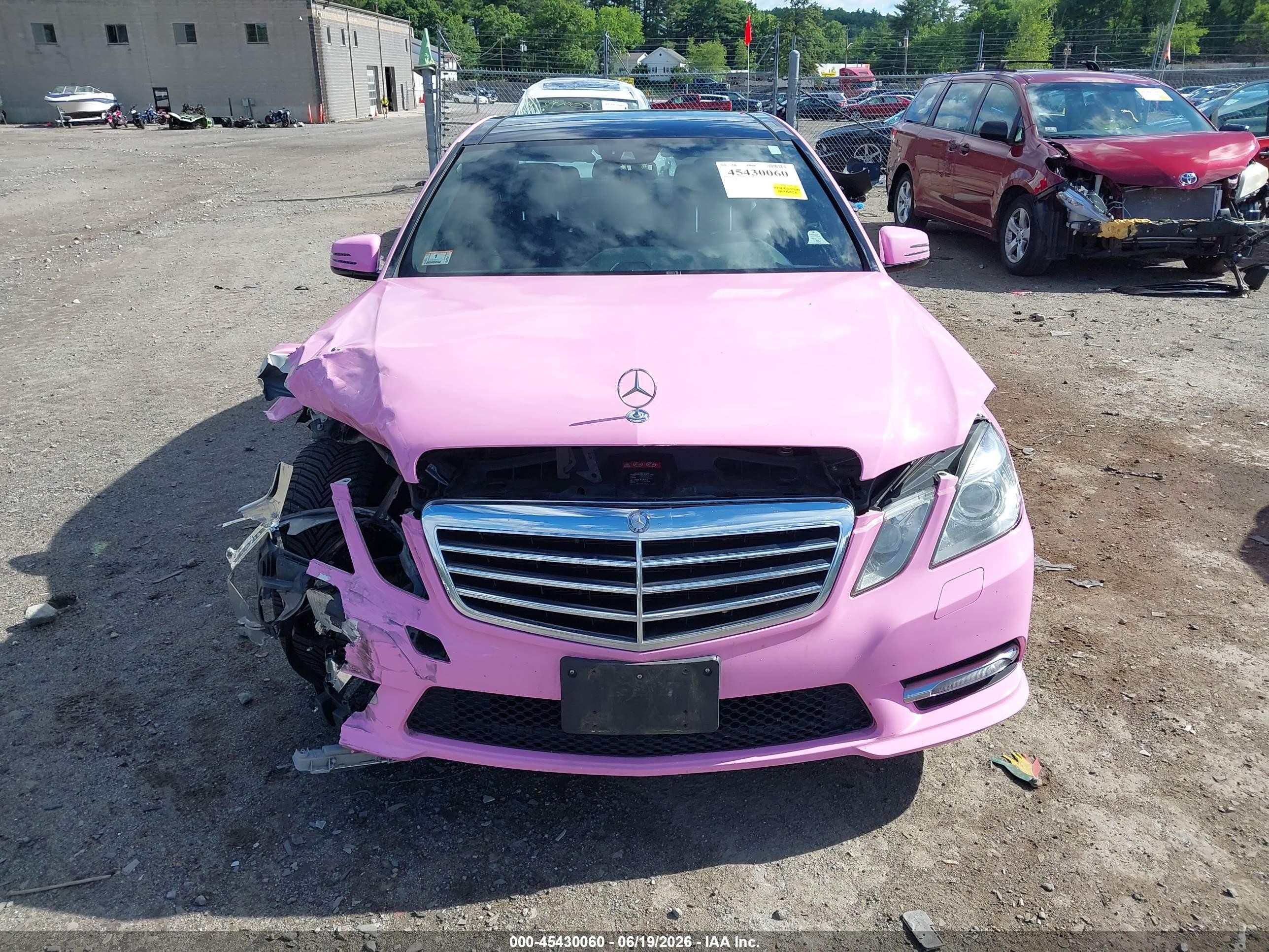 2012 Mercedes-benz E 350 4matic Pink vin: WDDHF8JB3CA628820