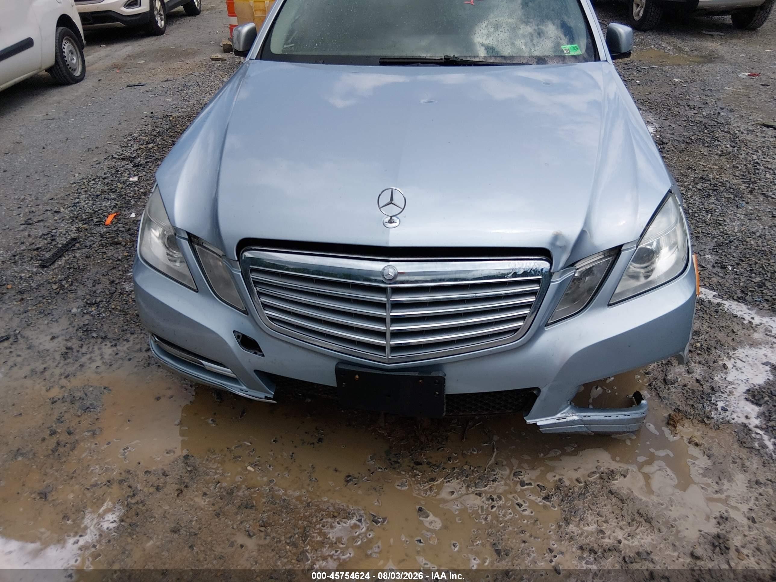 2013 Mercedes-benz E 350 4matic Light Blue vin: WDDHF8JB3DA718387