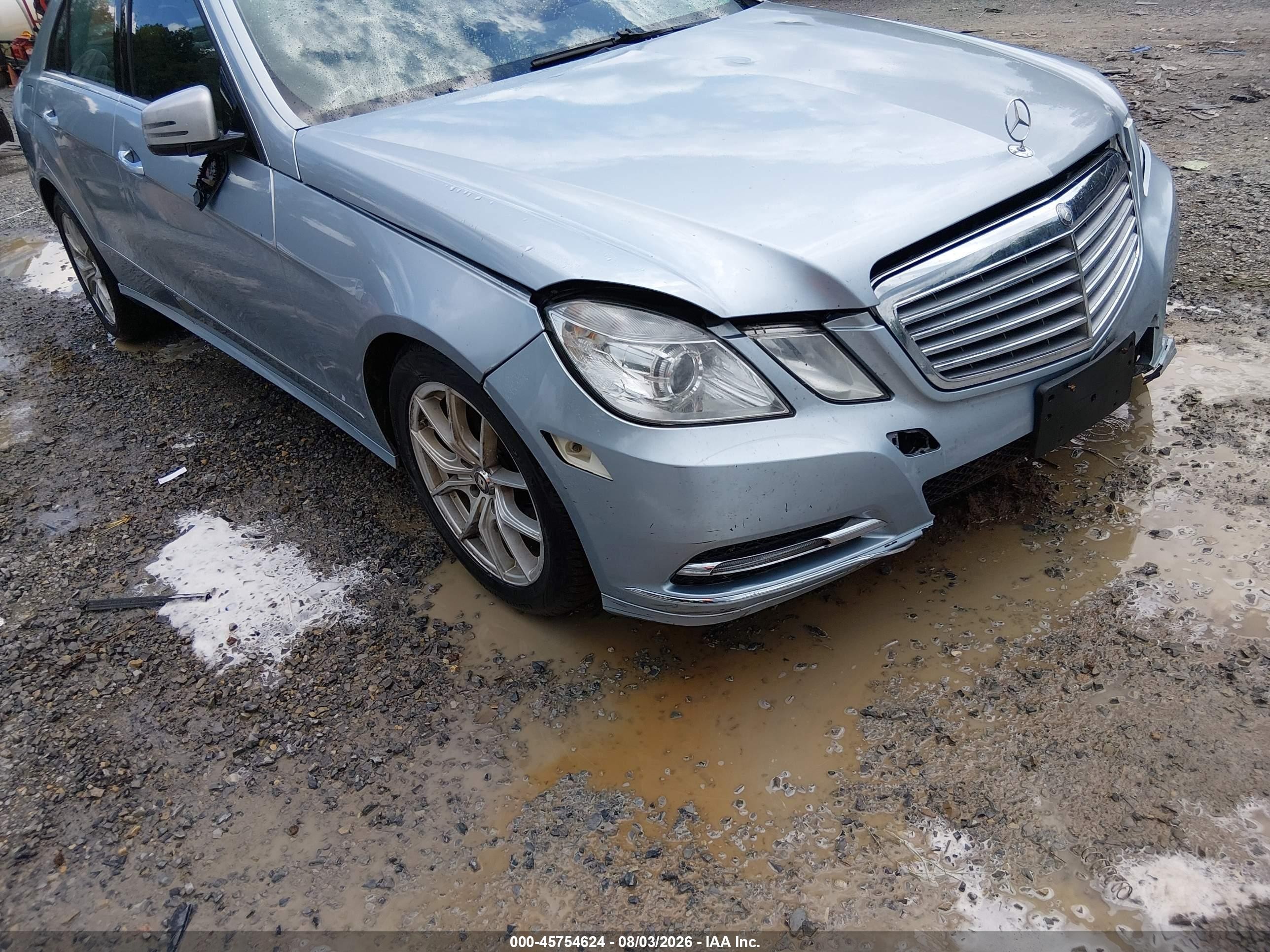 2013 Mercedes-benz E 350 4matic Light Blue vin: WDDHF8JB3DA718387