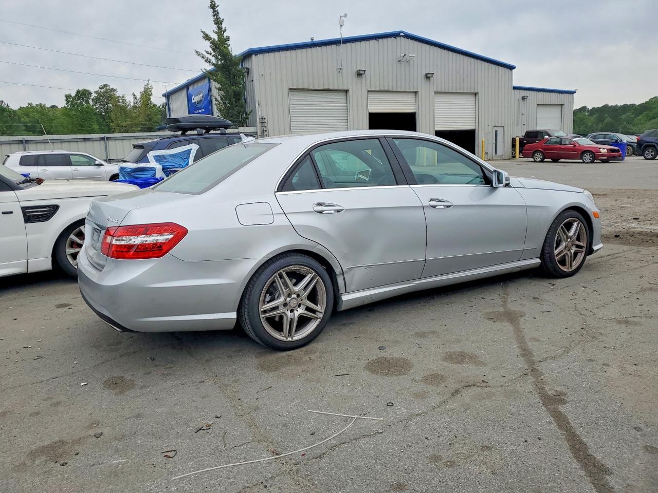 2013 Mercedes-benz E 350 4matic Silver vin: WDDHF8JB3DA733438