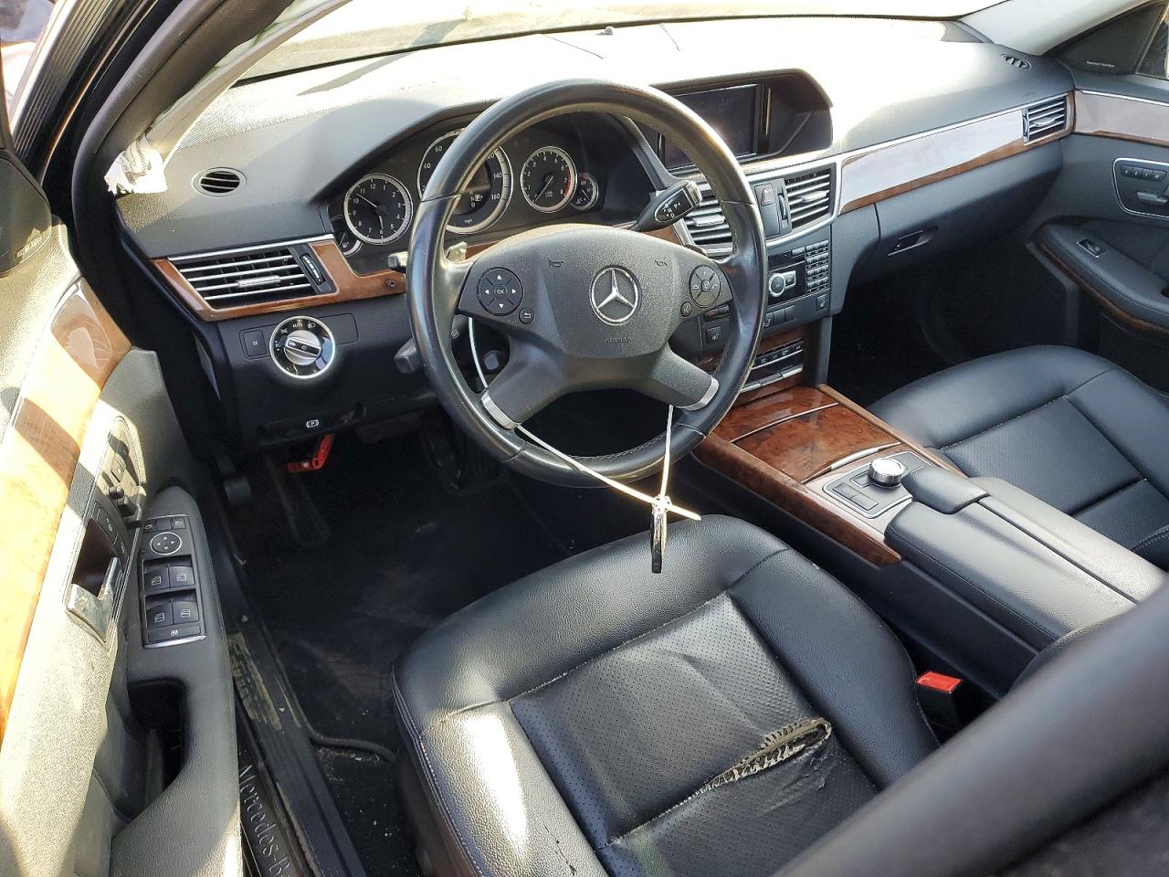 2013 Mercedes-benz C-class Black vin: WDDHF8JB3DA759571