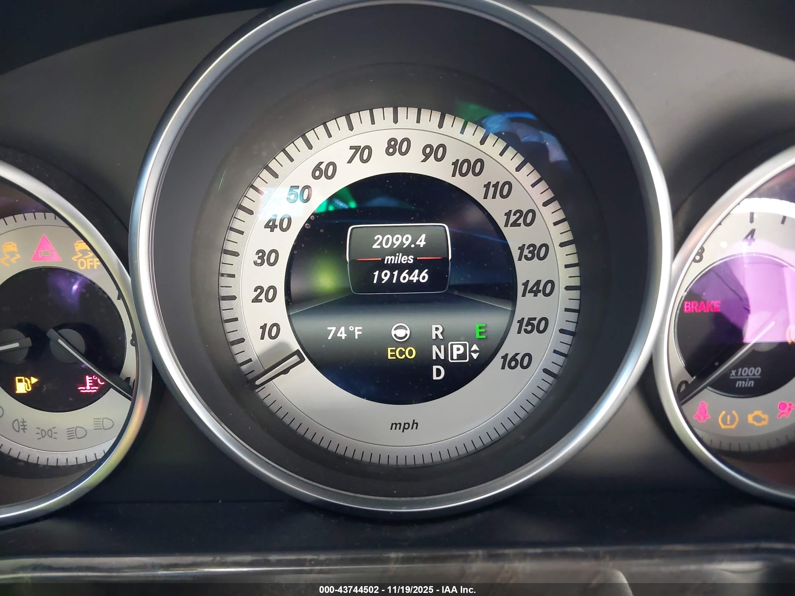 2014 Mercedes-benz E 350 4matic Gray vin: WDDHF8JB3EA859199