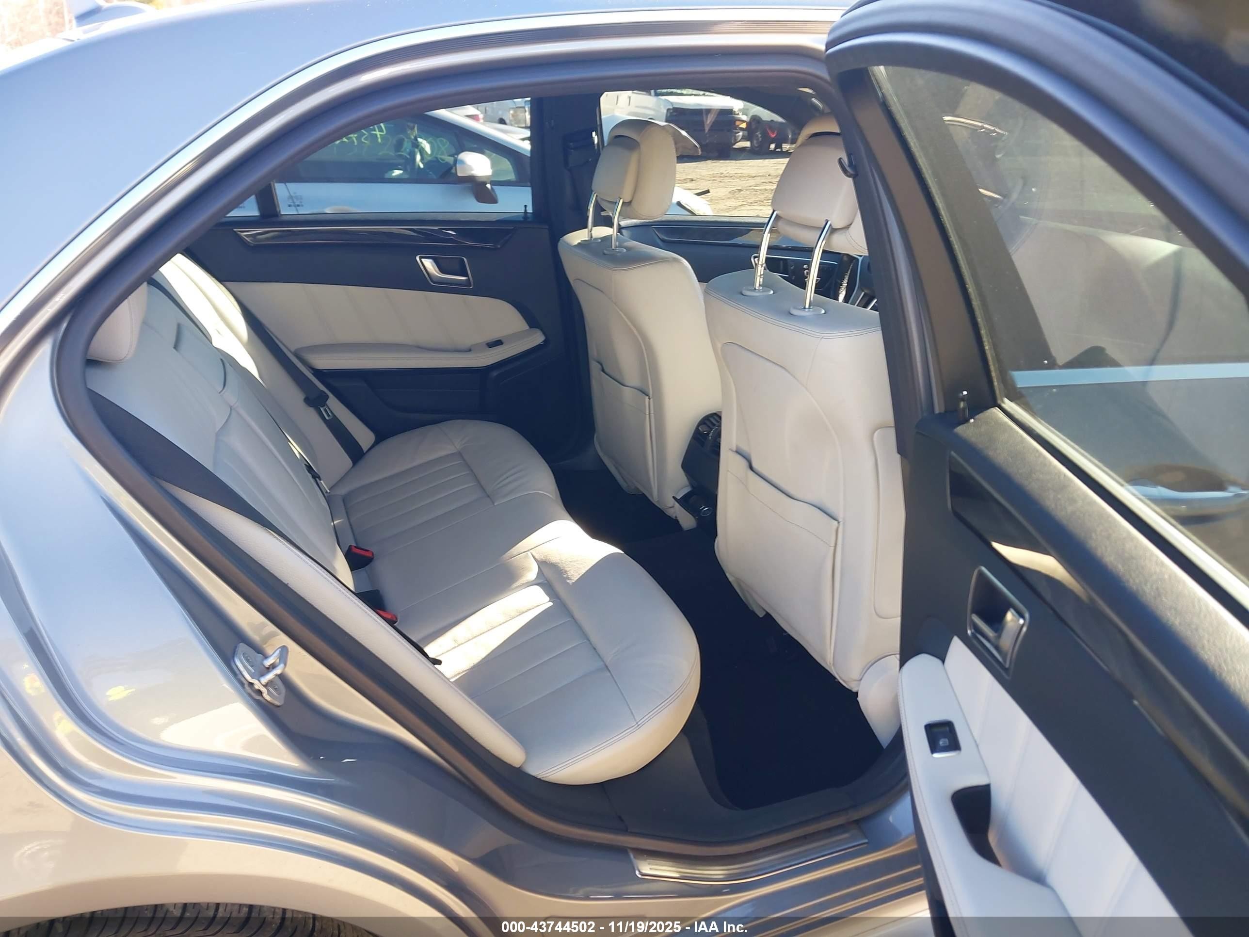 2014 Mercedes-benz E 350 4matic Gray vin: WDDHF8JB3EA859199