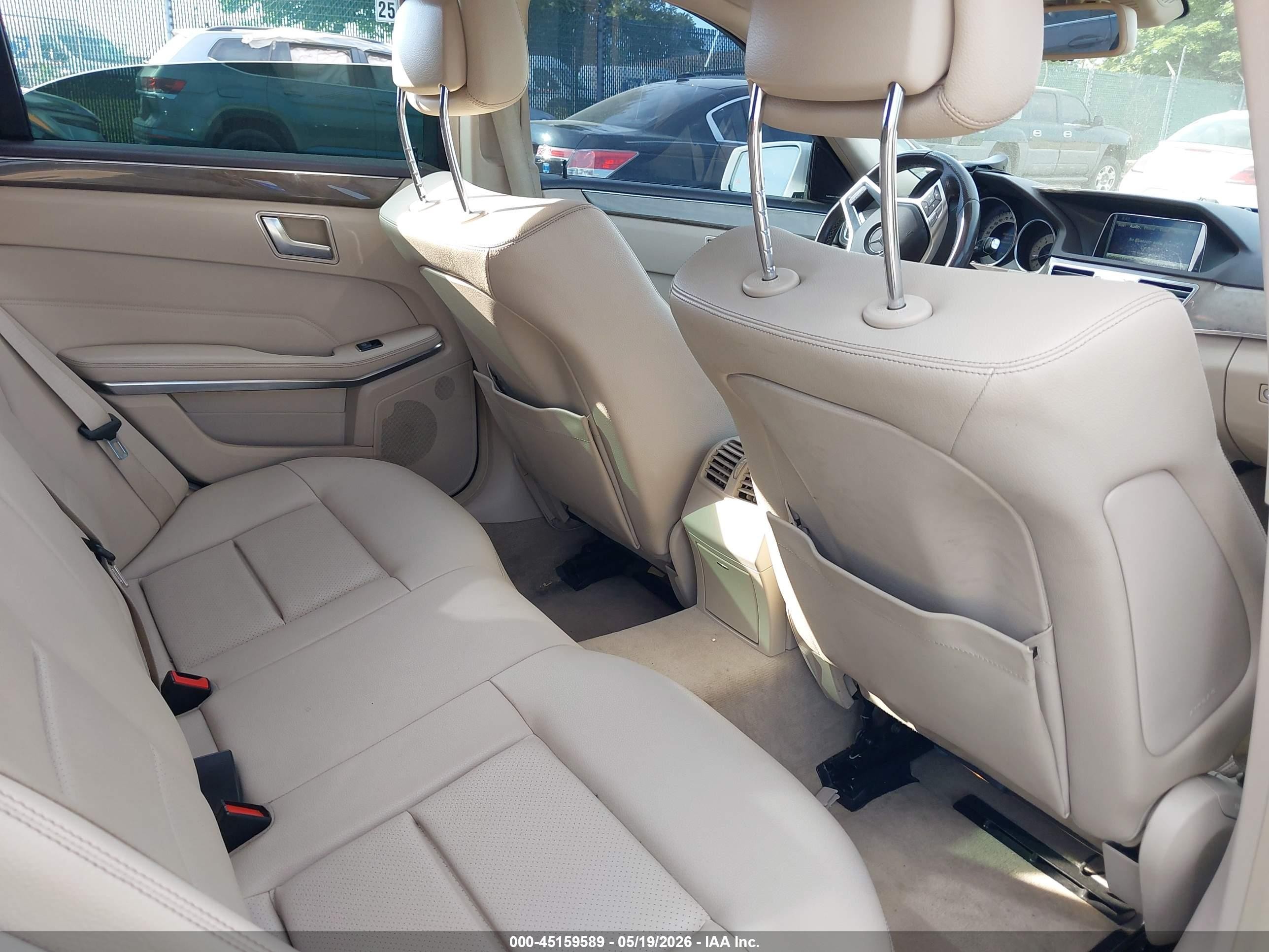 2014 Mercedes-benz E 350 4matic White vin: WDDHF8JB3EA895748
