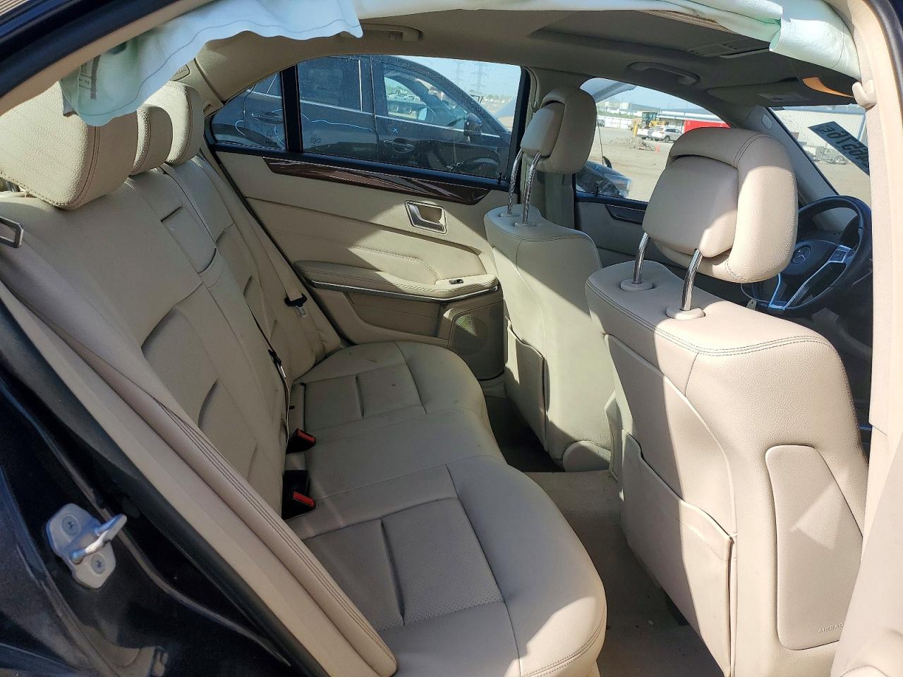 2014 Mercedes-benz E 350 4matic Blue vin: WDDHF8JB3EA930353