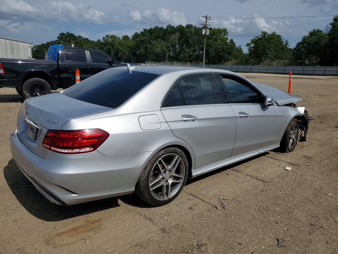 2014 Mercedes-benz E 350 4matic Белый vin: WDDHF8JB3EA936590