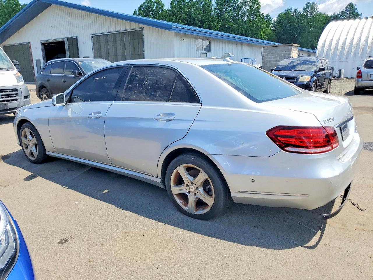 2014 Mercedes-benz E 350 4matic Silver vin: WDDHF8JB3EA972487