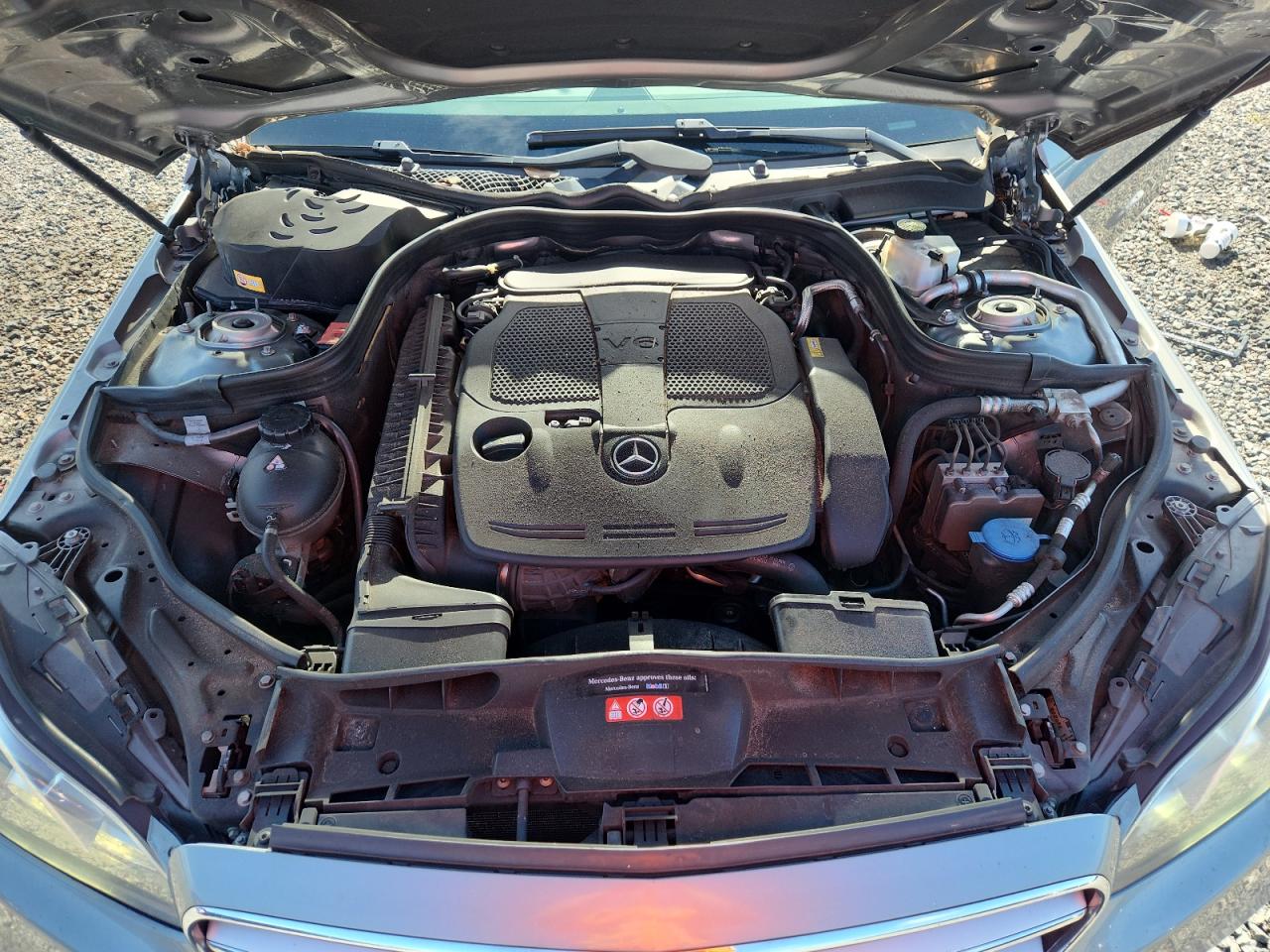 2014 Mercedes-benz E 350 4matic Silver vin: WDDHF8JB3EB013911