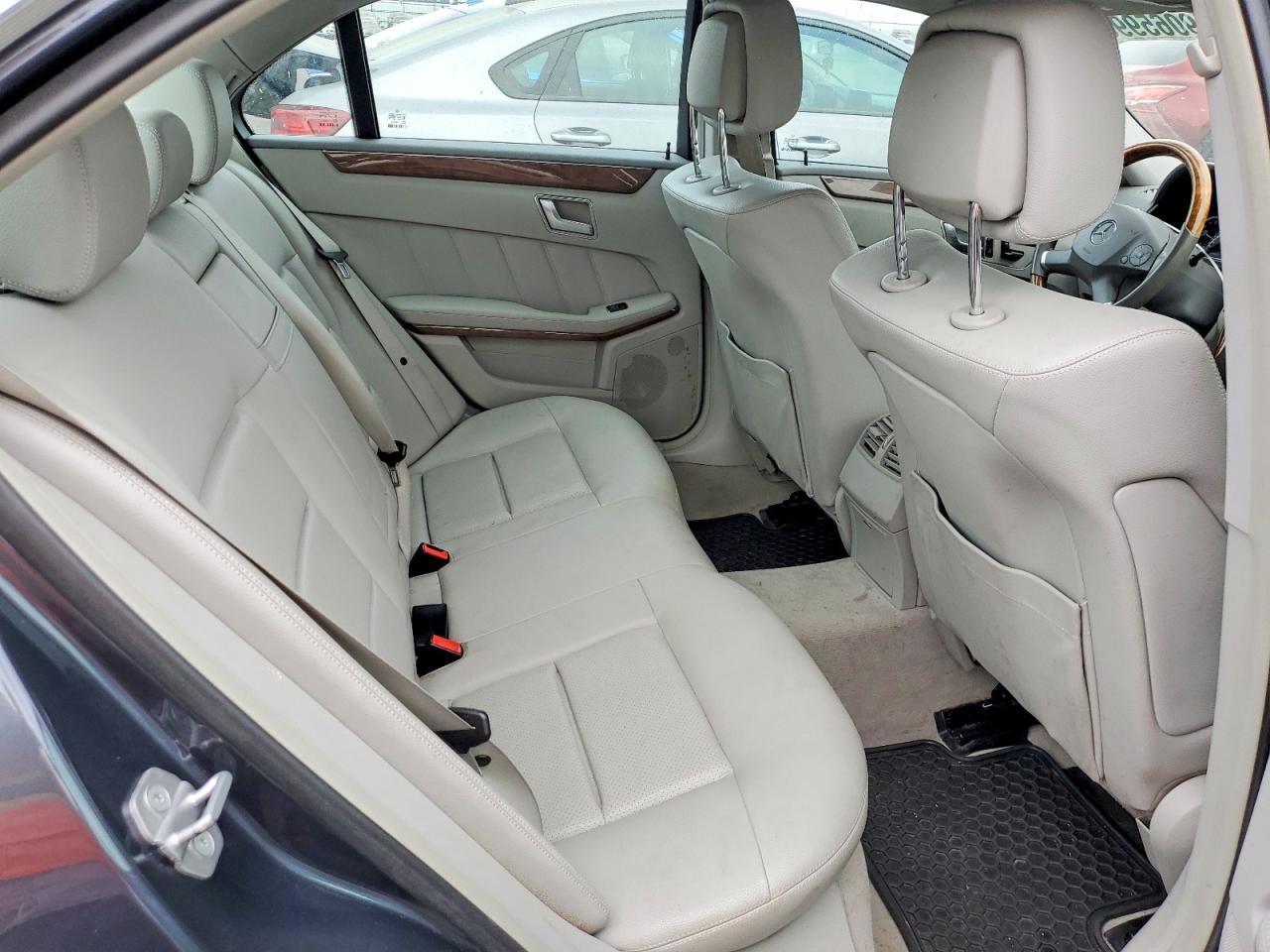 2012 Mercedes-benz E 350 4matic Gray vin: WDDHF8JB4CA552024