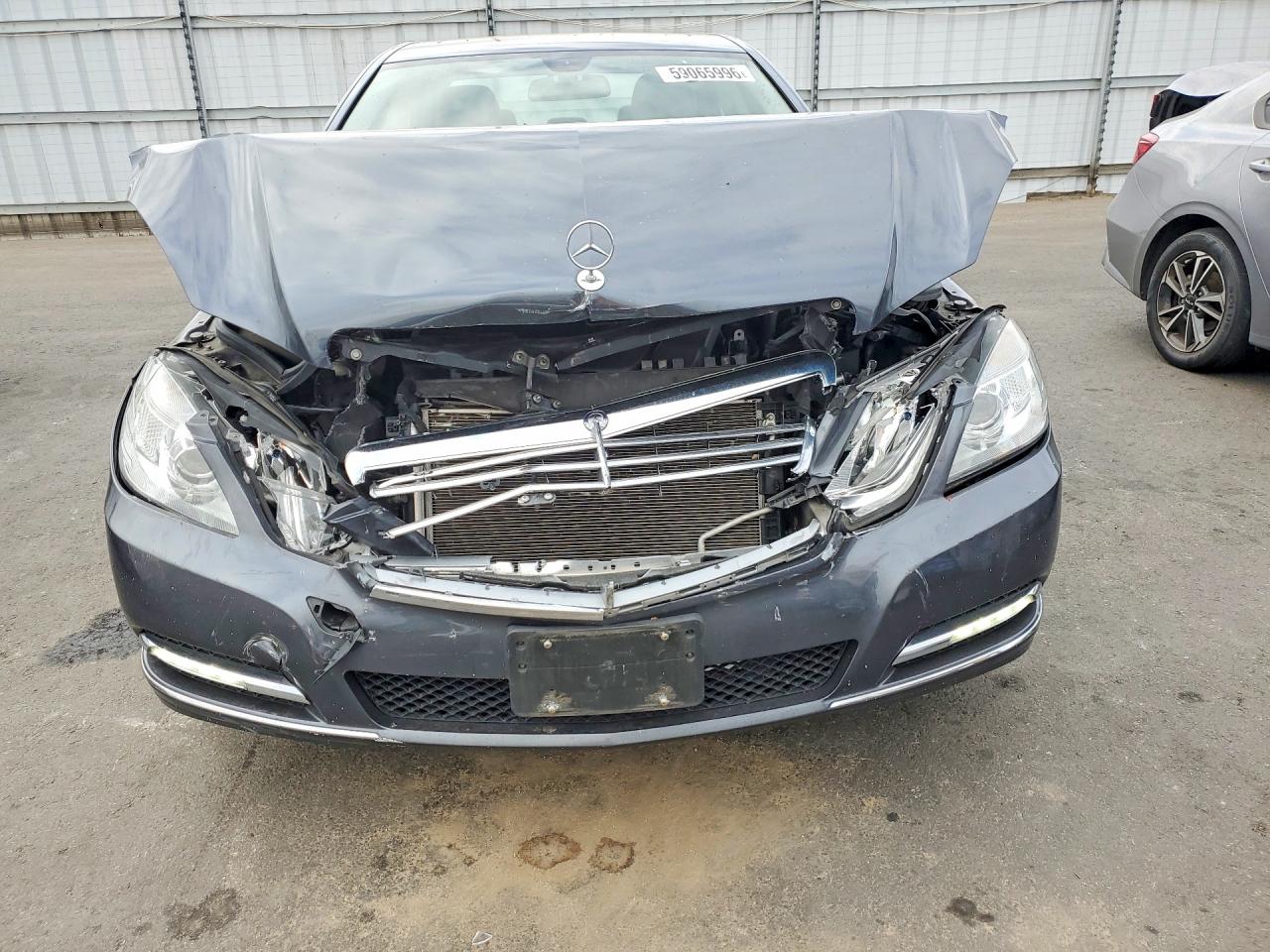 2012 Mercedes-benz E 350 4matic Gray vin: WDDHF8JB4CA552024