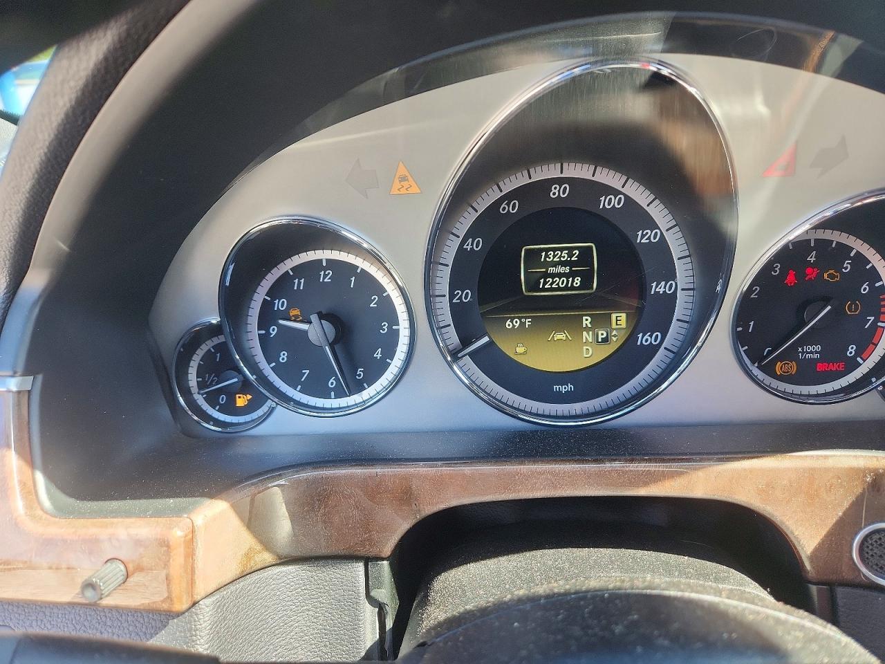 2012 Mercedes-benz E 350 4matic Gray vin: WDDHF8JB4CA621522
