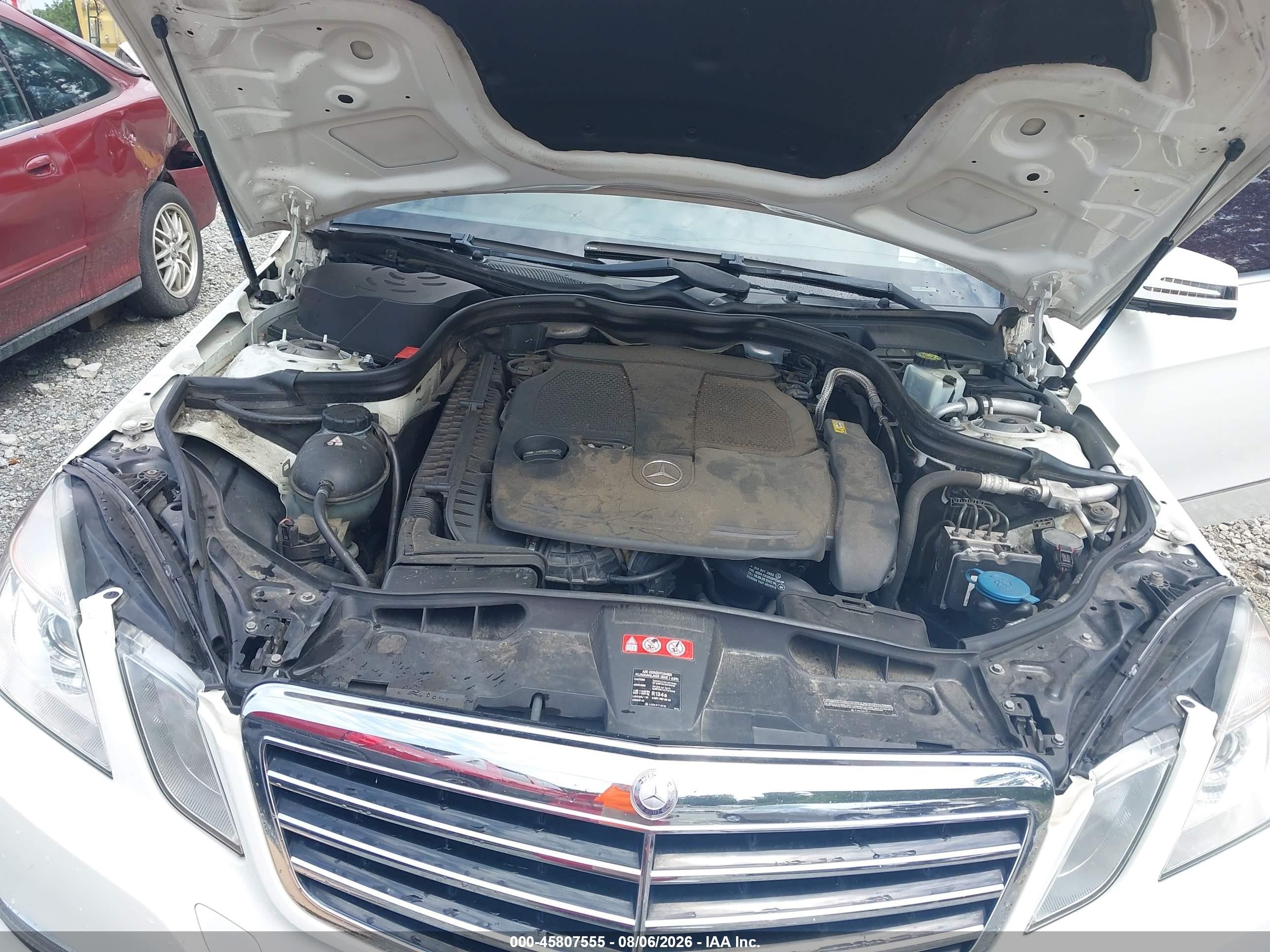 2012 Mercedes-benz E 350 4matic White vin: WDDHF8JB4CA653421