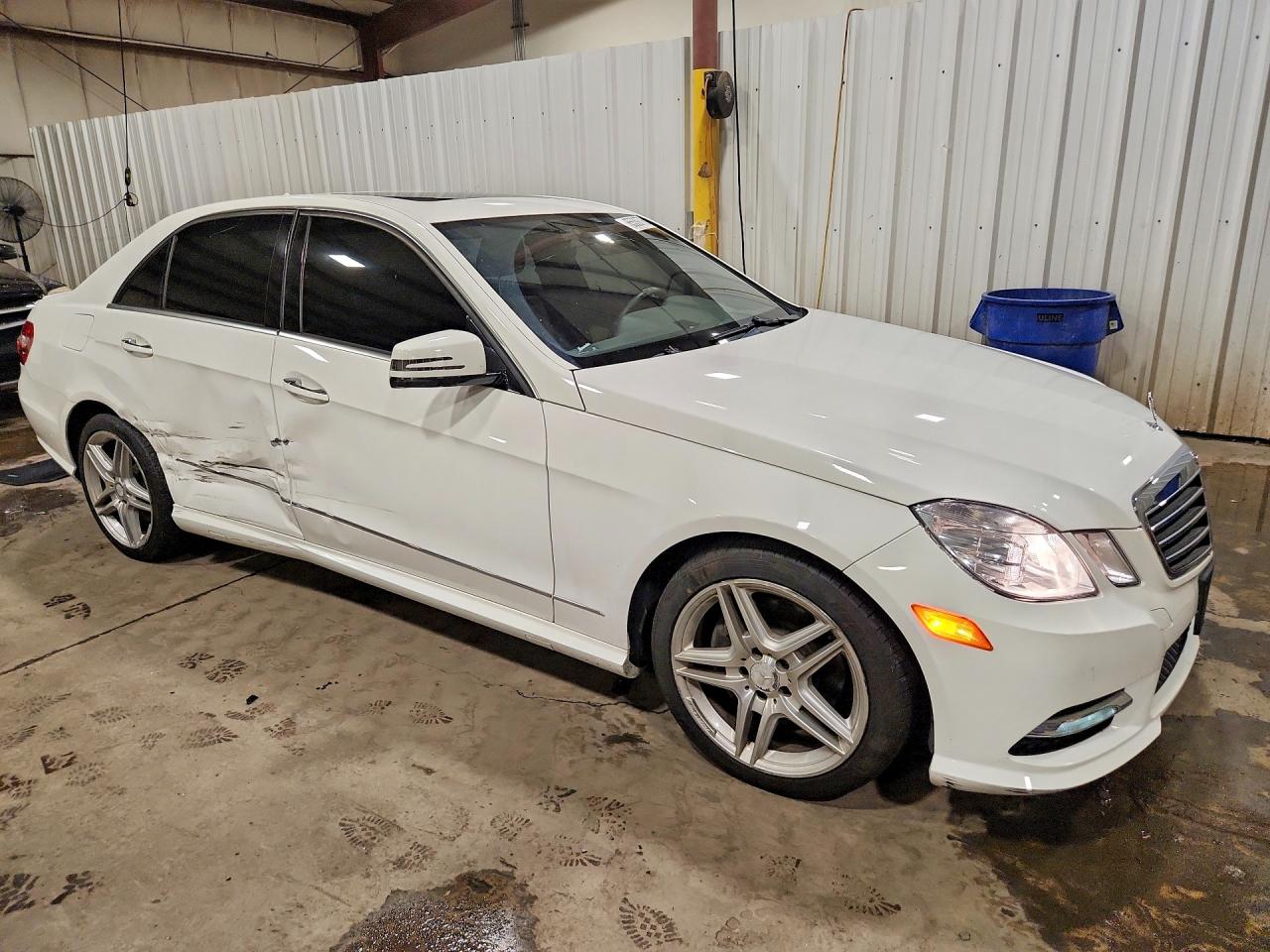2013 Mercedes-benz E 350 4matic White vin: WDDHF8JB4DA662976
