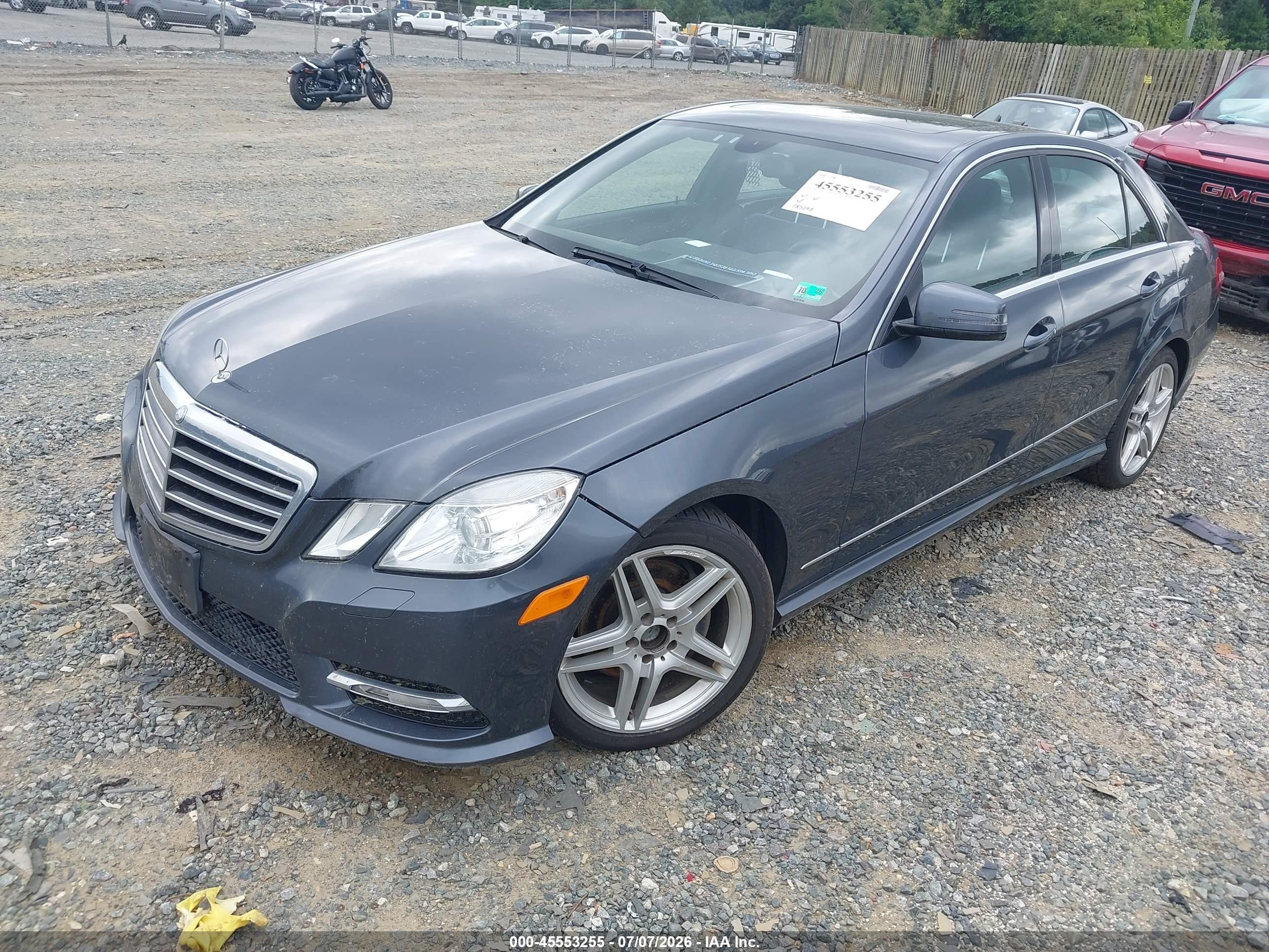 2013 Mercedes-benz E 350 4matic Gray vin: WDDHF8JB4DA687165