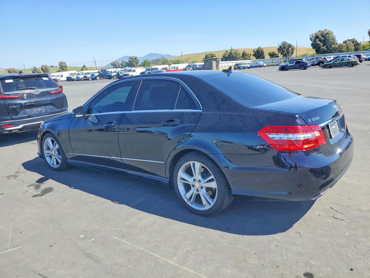 2013 Mercedes-benz E 350 4matic Black vin: WDDHF8JB4DA692348