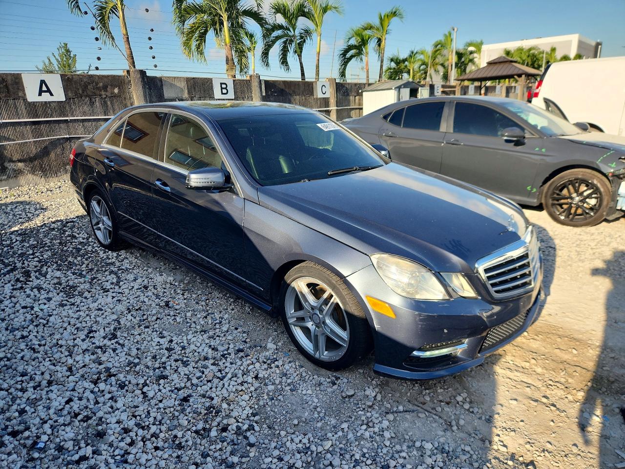 2013 Mercedes-benz E 350 4matic Серый vin: WDDHF8JB4DA741323