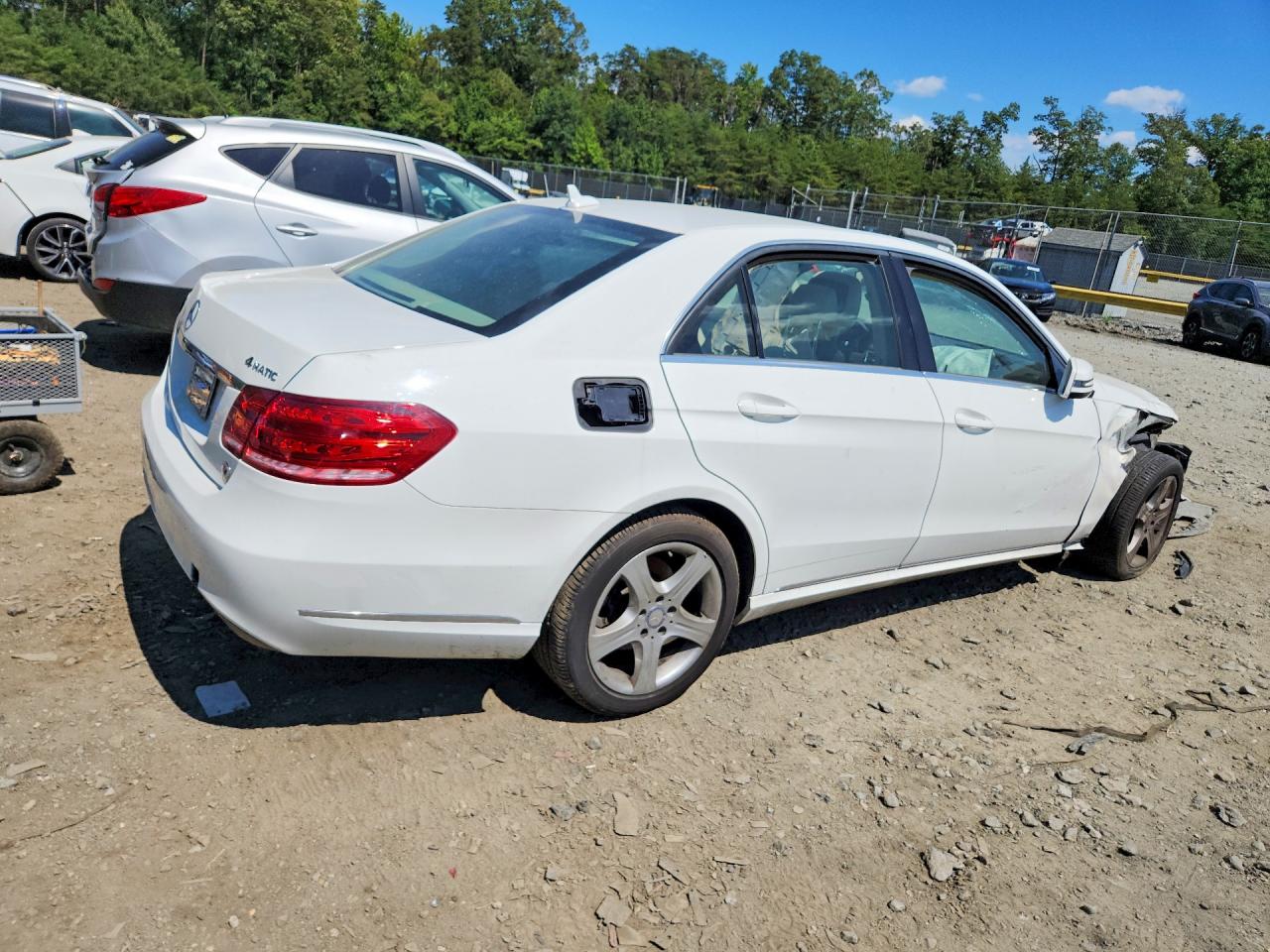 2014 Mercedes-benz E 350 4matic White vin: WDDHF8JB4EA776221
