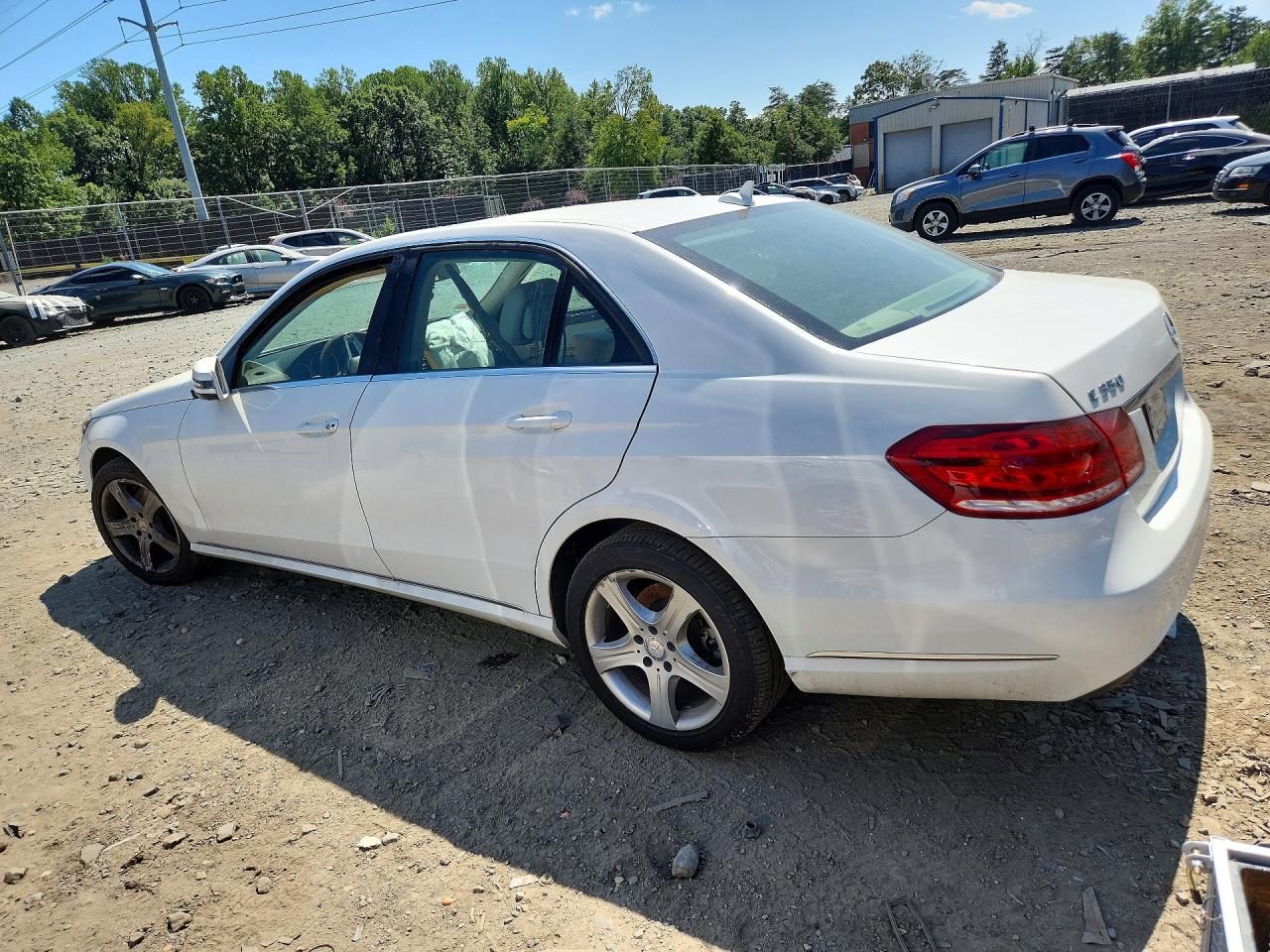 2014 Mercedes-benz E 350 4matic White vin: WDDHF8JB4EA776221