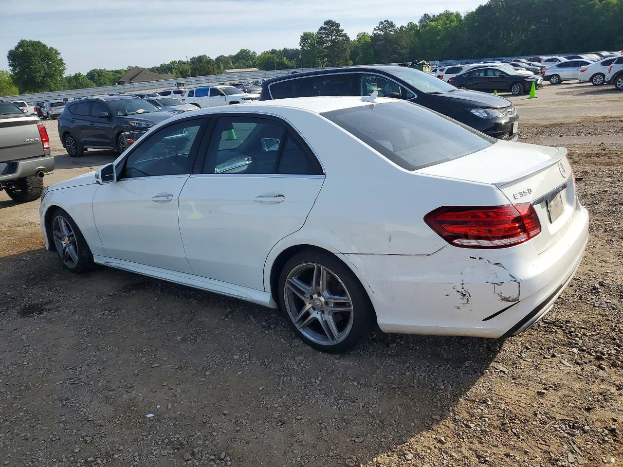2014 Mercedes-benz E White vin: WDDHF8JB4EA792516