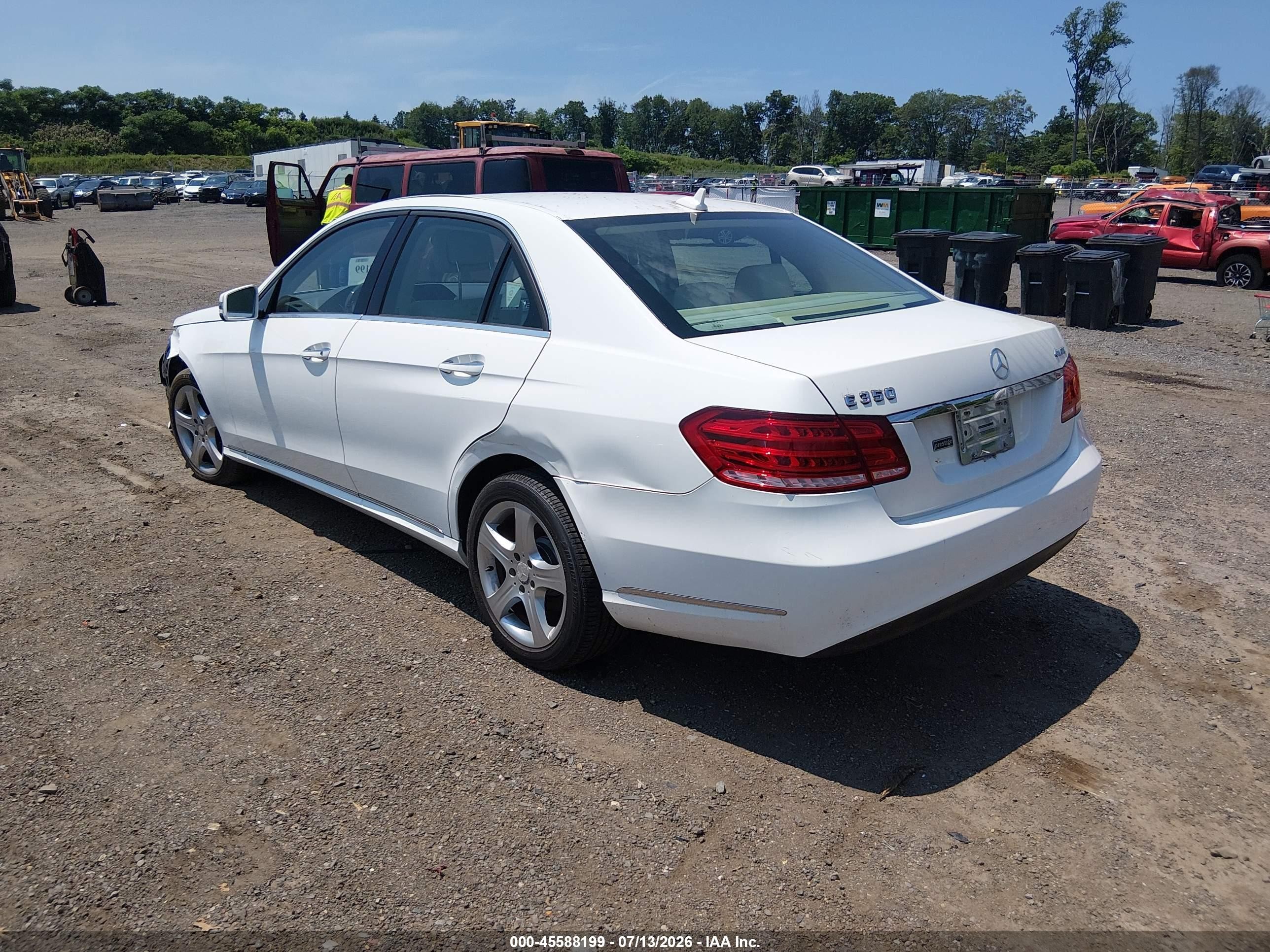 2014 Mercedes-benz E 350 4matic White vin: WDDHF8JB4EA799904