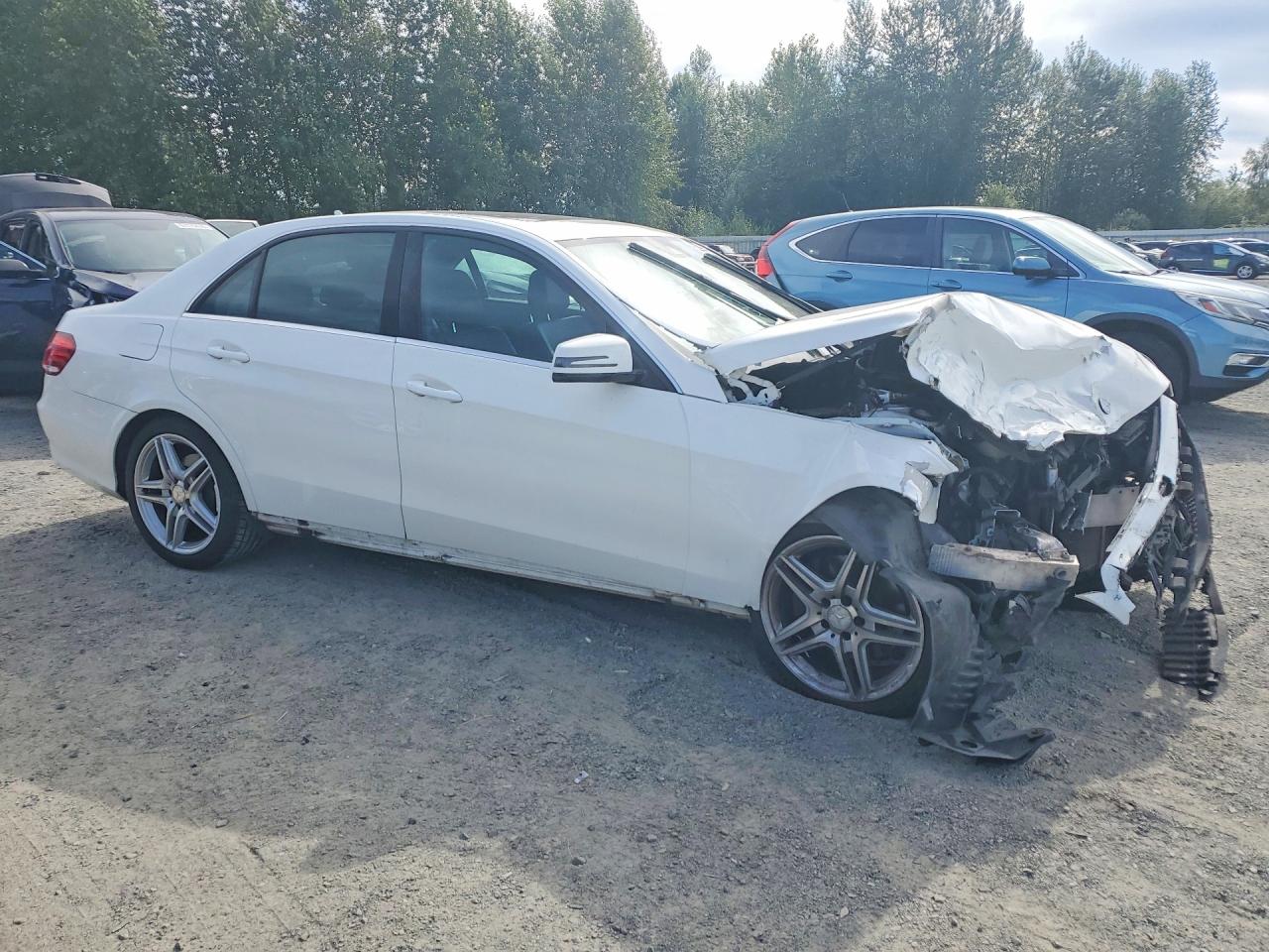 2014 Mercedes-benz E 350 4matic White vin: WDDHF8JB4EA834134