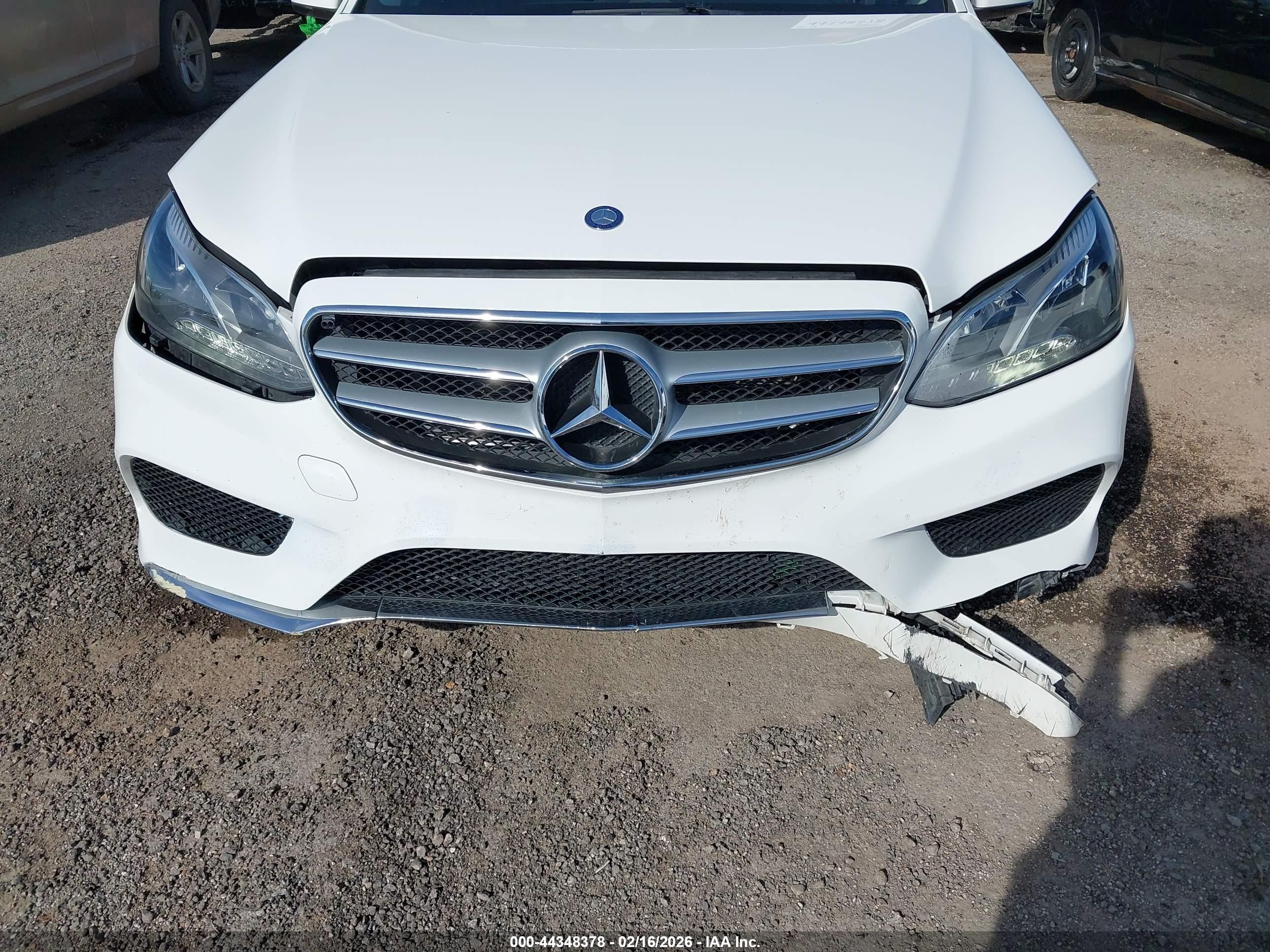 2014 Mercedes-benz E 350 4matic White vin: WDDHF8JB4EA871071
