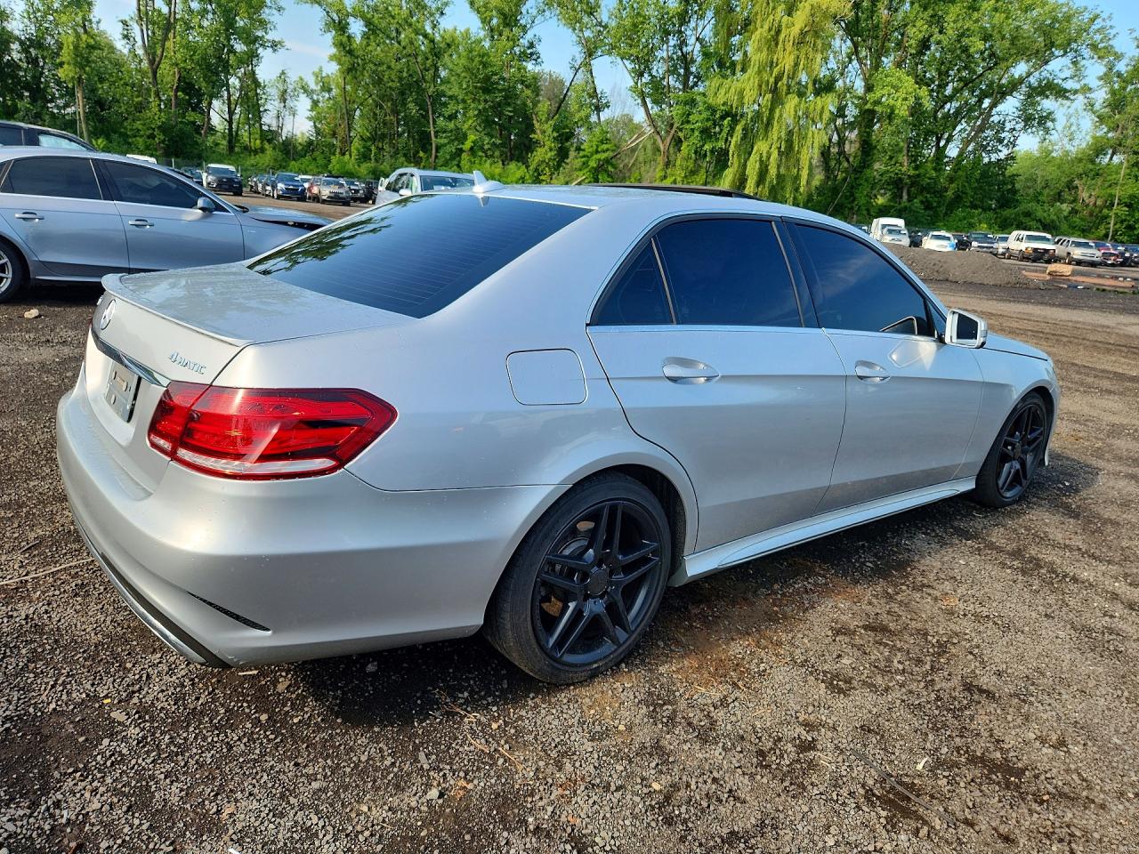 2014 Mercedes-benz E 350 4matic Silver vin: WDDHF8JB4EA923752