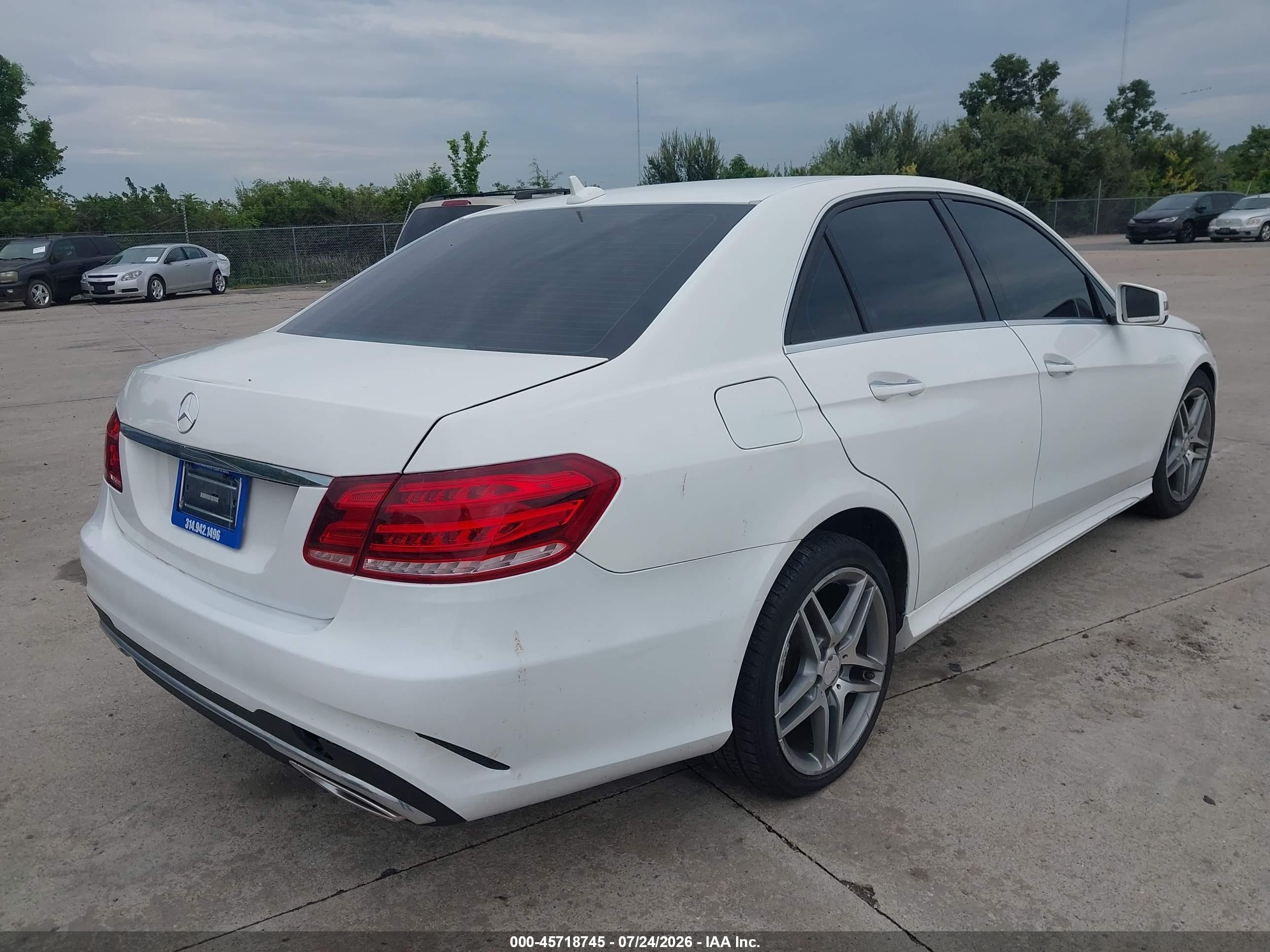 2014 Mercedes-benz E 350 4matic White vin: WDDHF8JB4EA976757