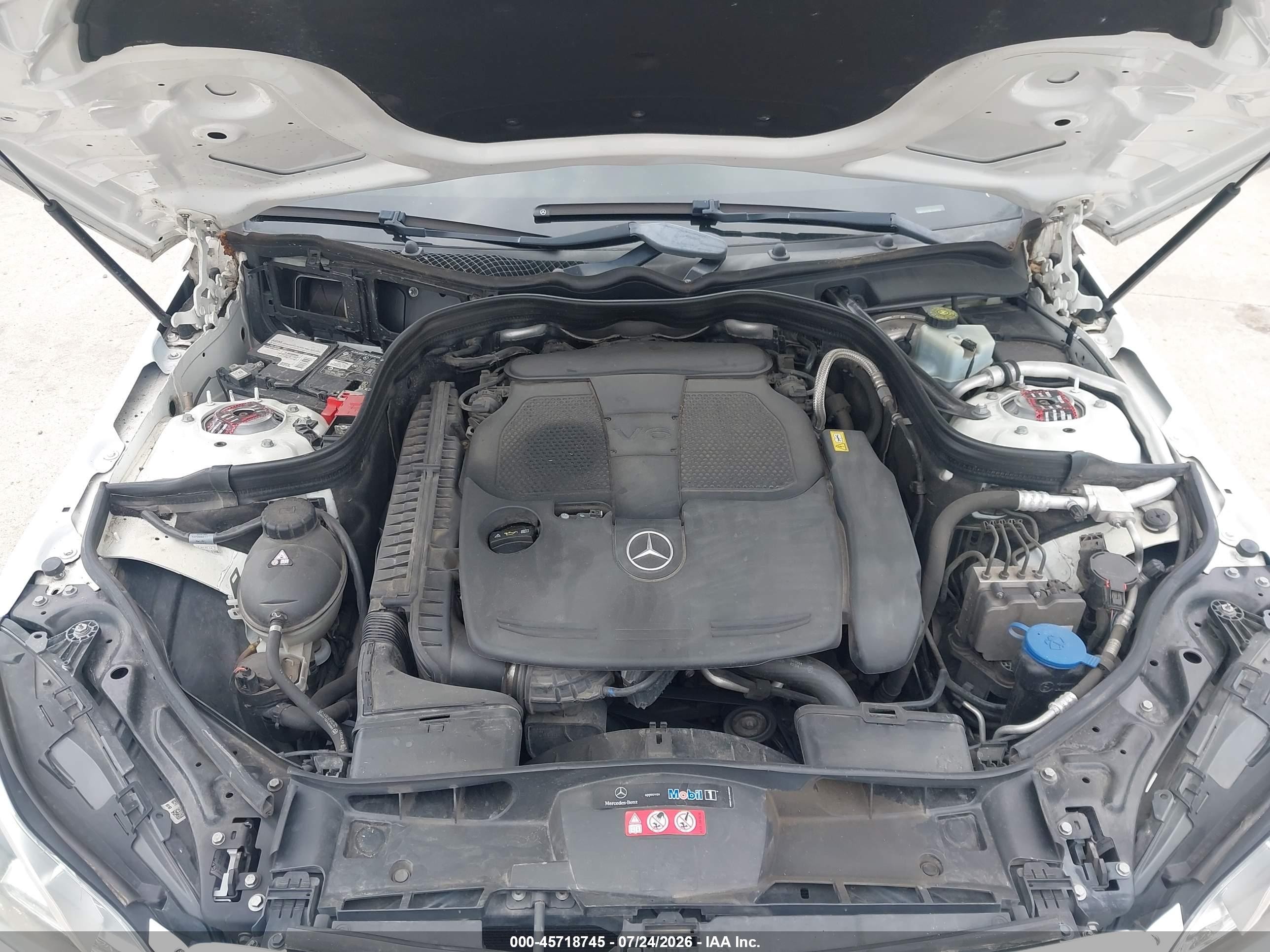 2014 Mercedes-benz E 350 4matic White vin: WDDHF8JB4EA976757