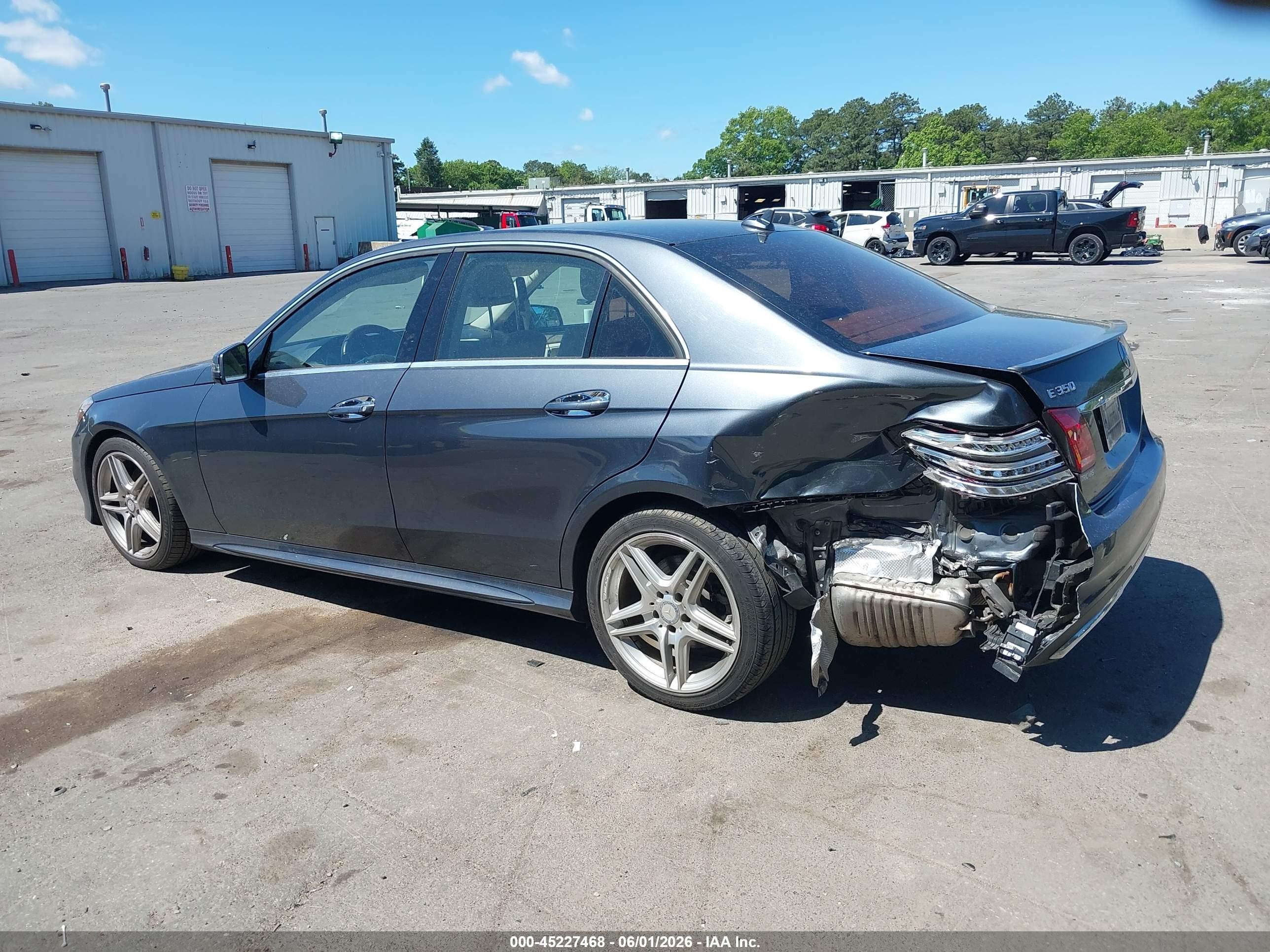 2014 Mercedes-benz E 350 4matic Gray vin: WDDHF8JB4EB043161