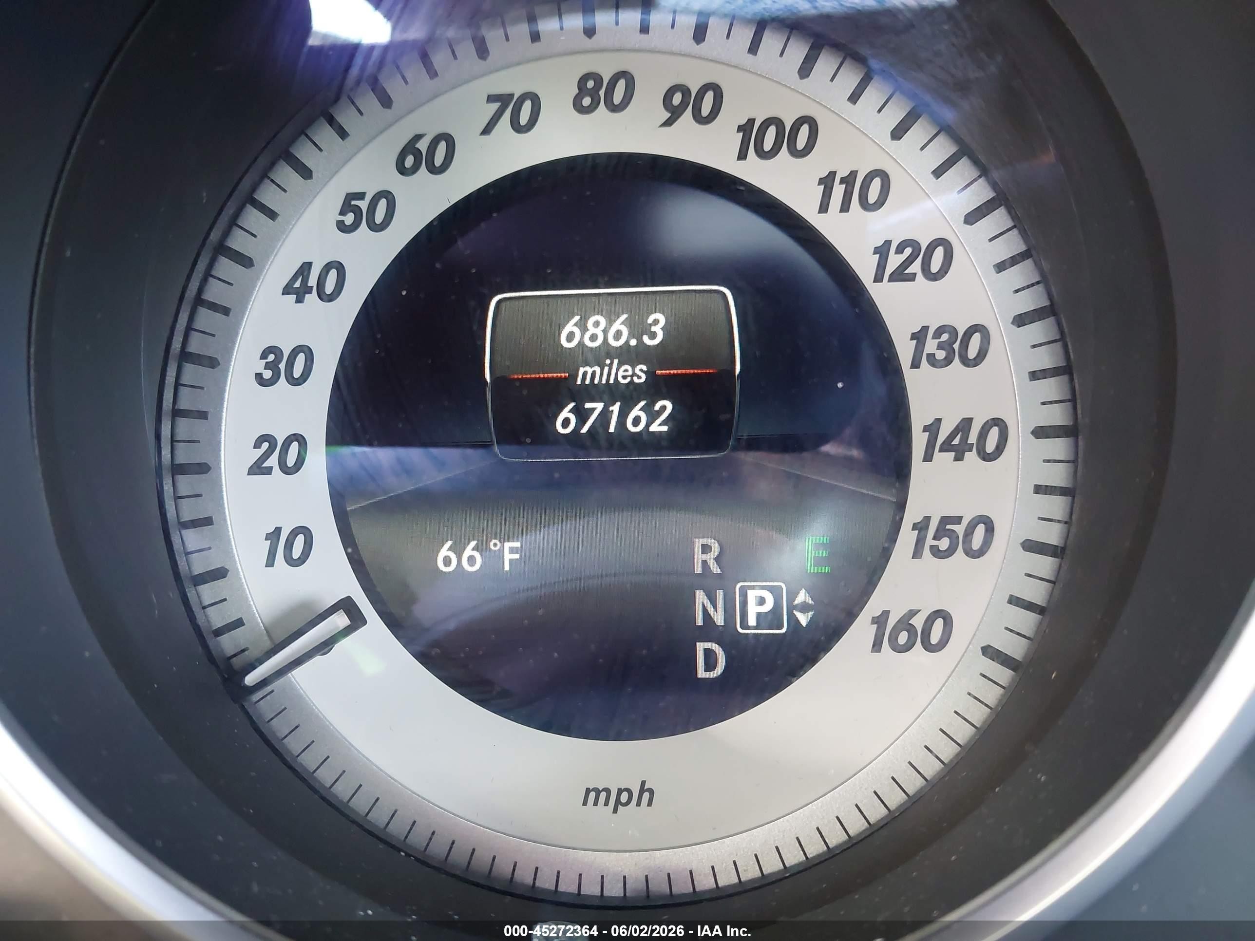 2015 Mercedes-benz E 350 4matic Серебряный vin: WDDHF8JB4FB112559
