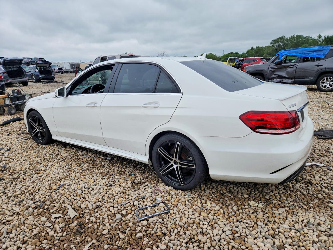 2016 Mercedes-benz E 350 4matic White vin: WDDHF8JB4GB246795
