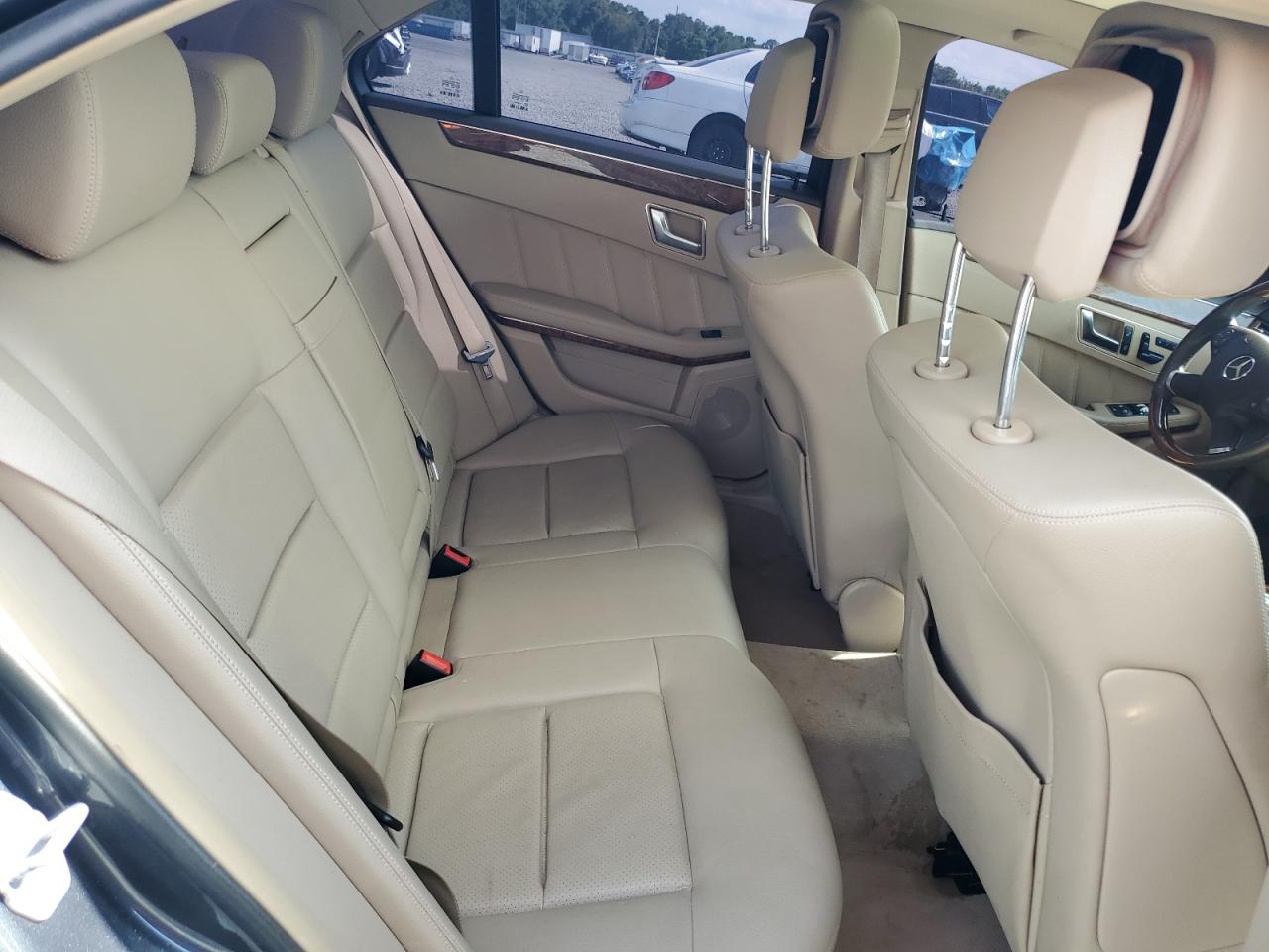 2012 Mercedes-benz E 350 4matic Gray vin: WDDHF8JB5CA552257