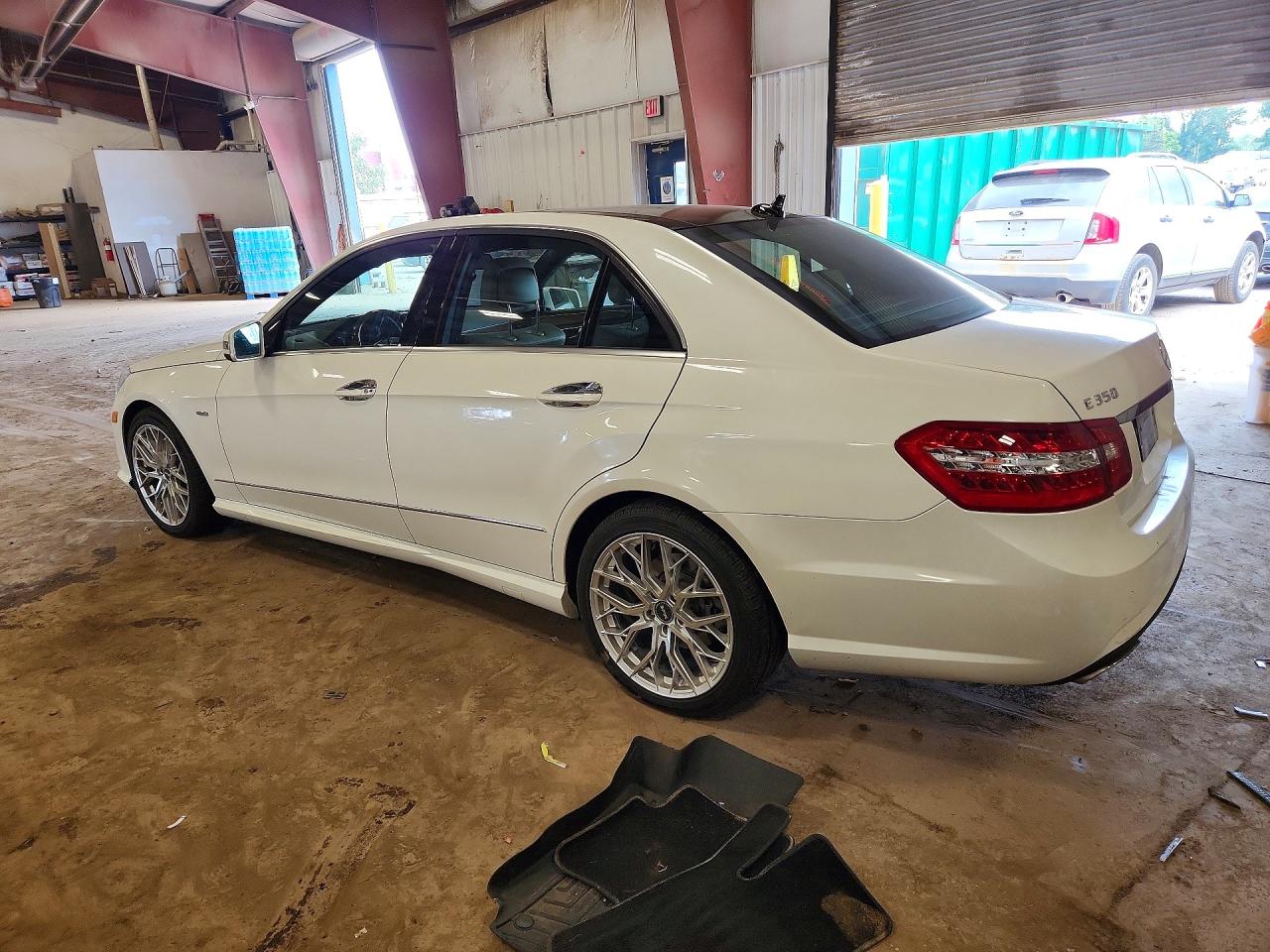 2012 Mercedes-benz E 350 4matic White vin: WDDHF8JB5CA613350