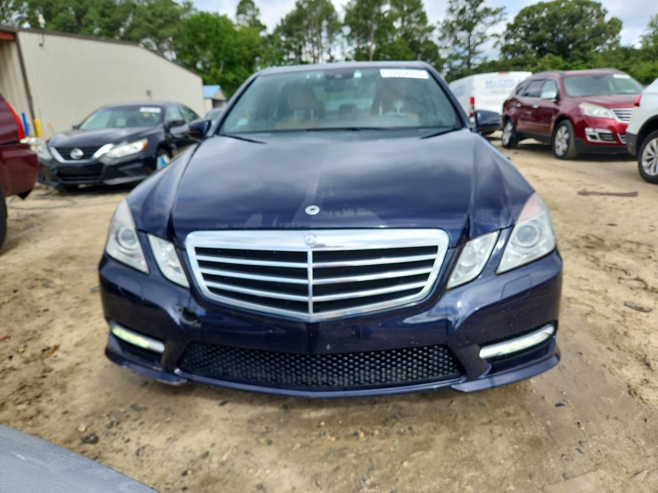 2013 Mercedes-benz E 350 4matic Blue vin: WDDHF8JB5DA700022