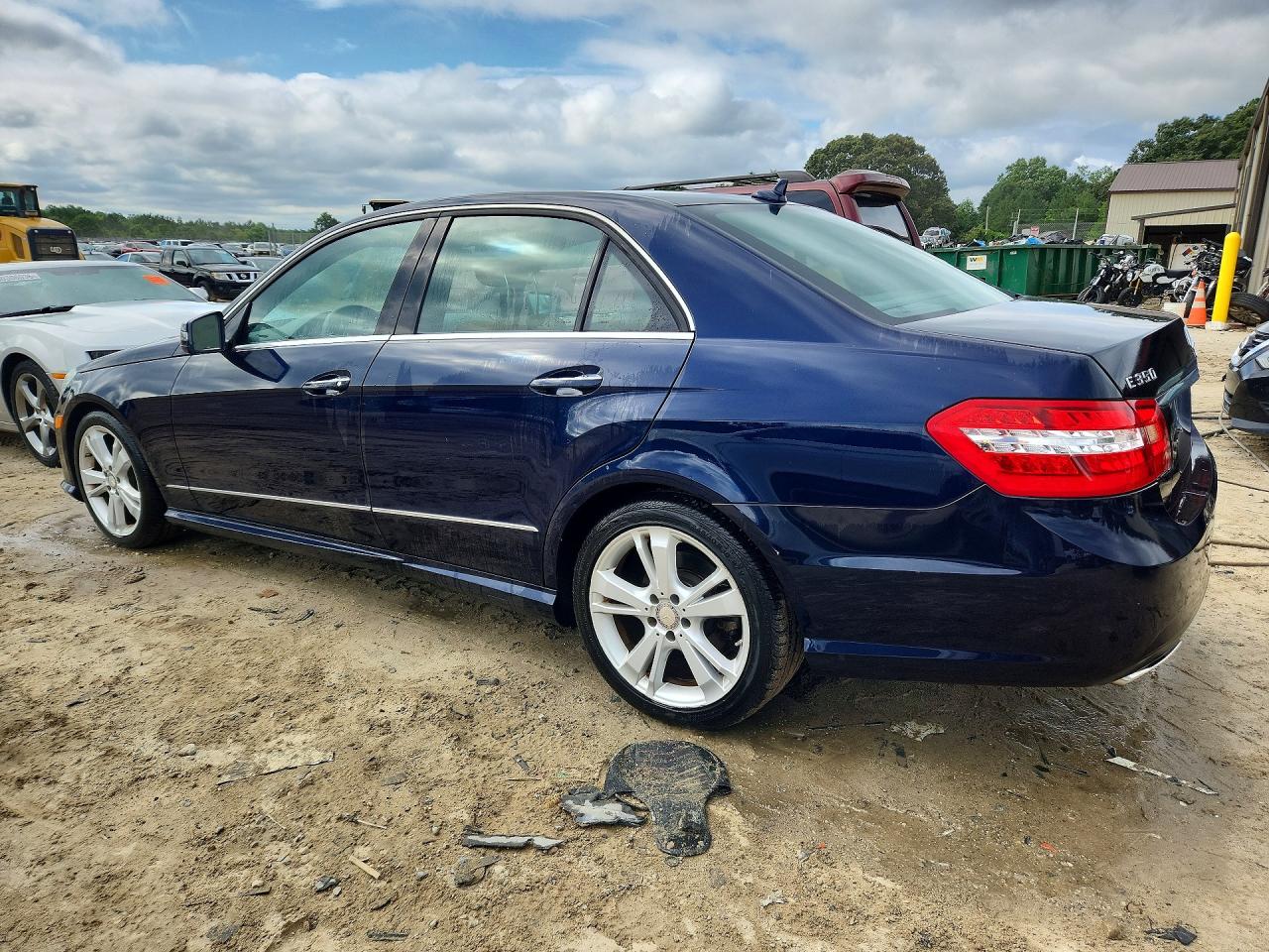 2013 Mercedes-benz E 350 4matic Blue vin: WDDHF8JB5DA700022