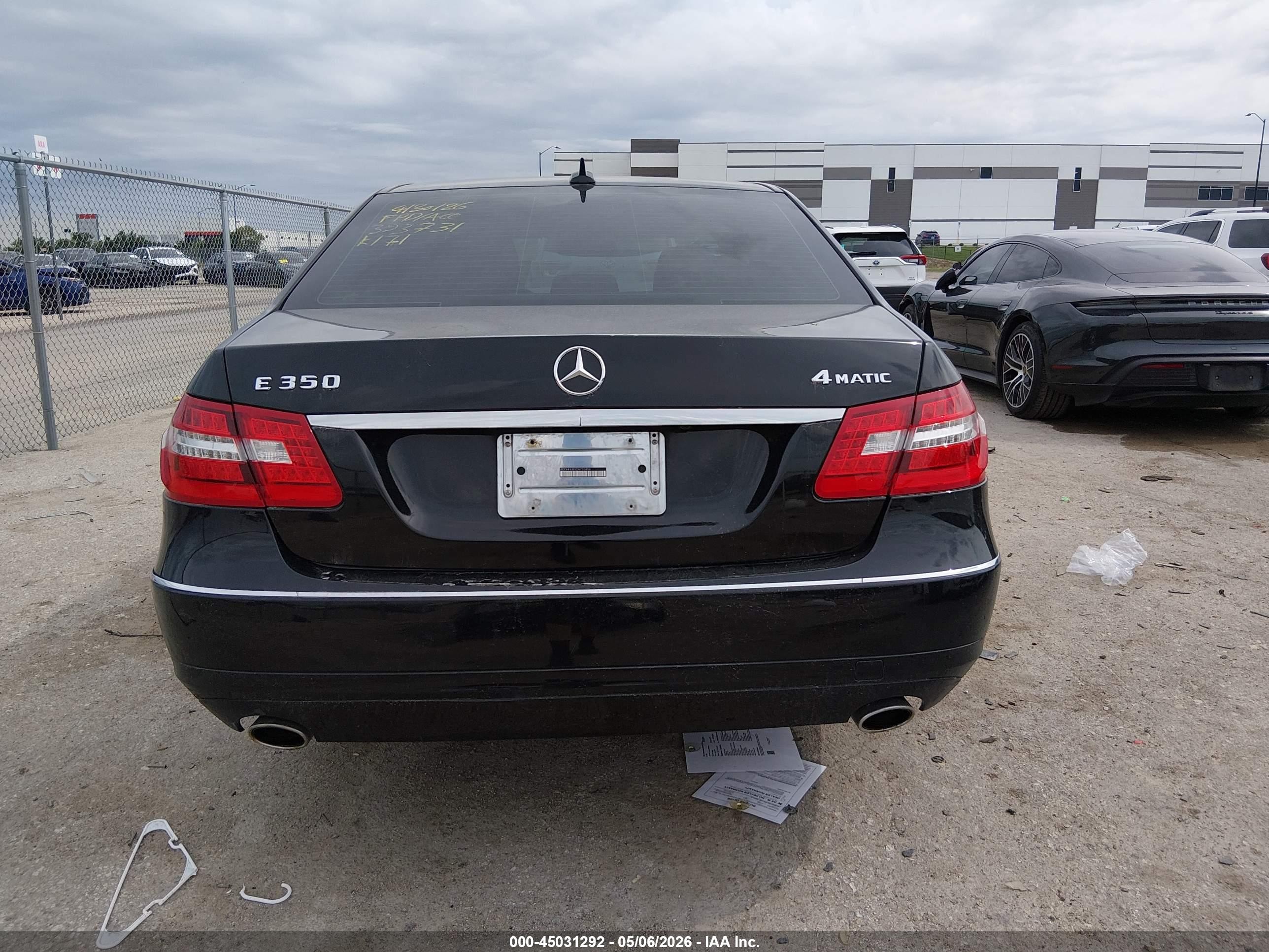 2013 Mercedes-benz E 350 4matic Черный vin: WDDHF8JB5DA733456