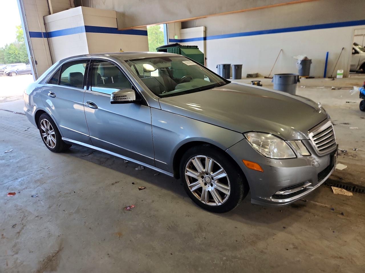 2013 Mercedes-benz E 350 4matic Gray vin: WDDHF8JB5DA739094
