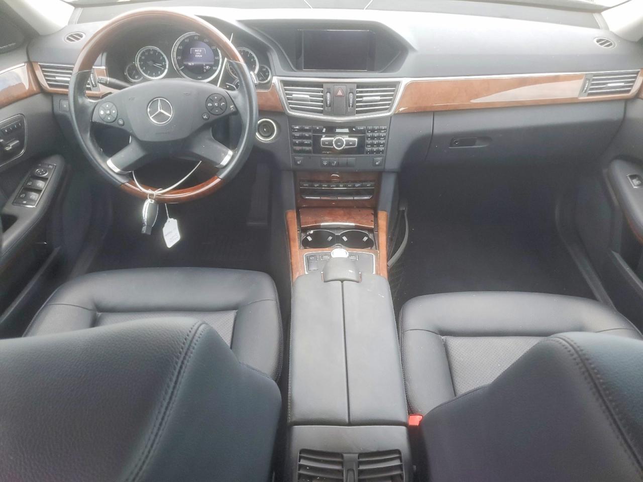 2013 Mercedes-benz E 350 4matic Blue vin: WDDHF8JB5DA742576